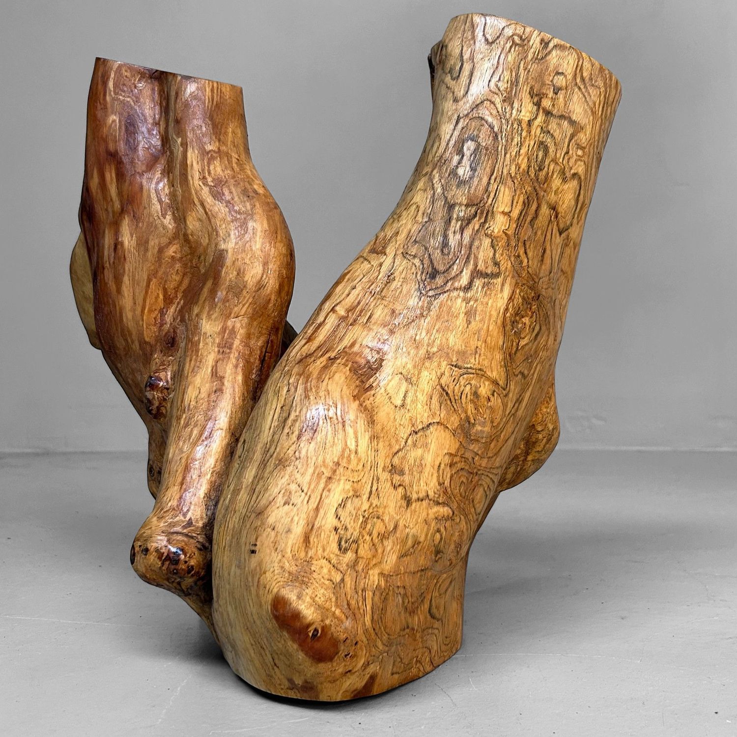 Japanese Tsuge Burl Wood Sculpture – Wabi-Sabi Ikebana Art Piece, 1920s.