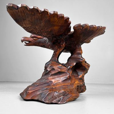 Japanese Wood Carving - Eagle, Kitazawa, Taishō Era.