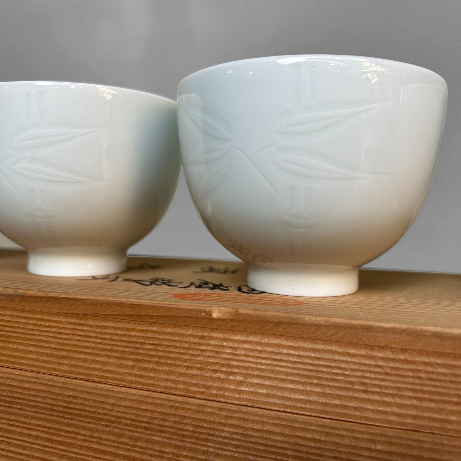 Rare Tea Set by Ceramic Master Inoue Manji, Shōwa Period.