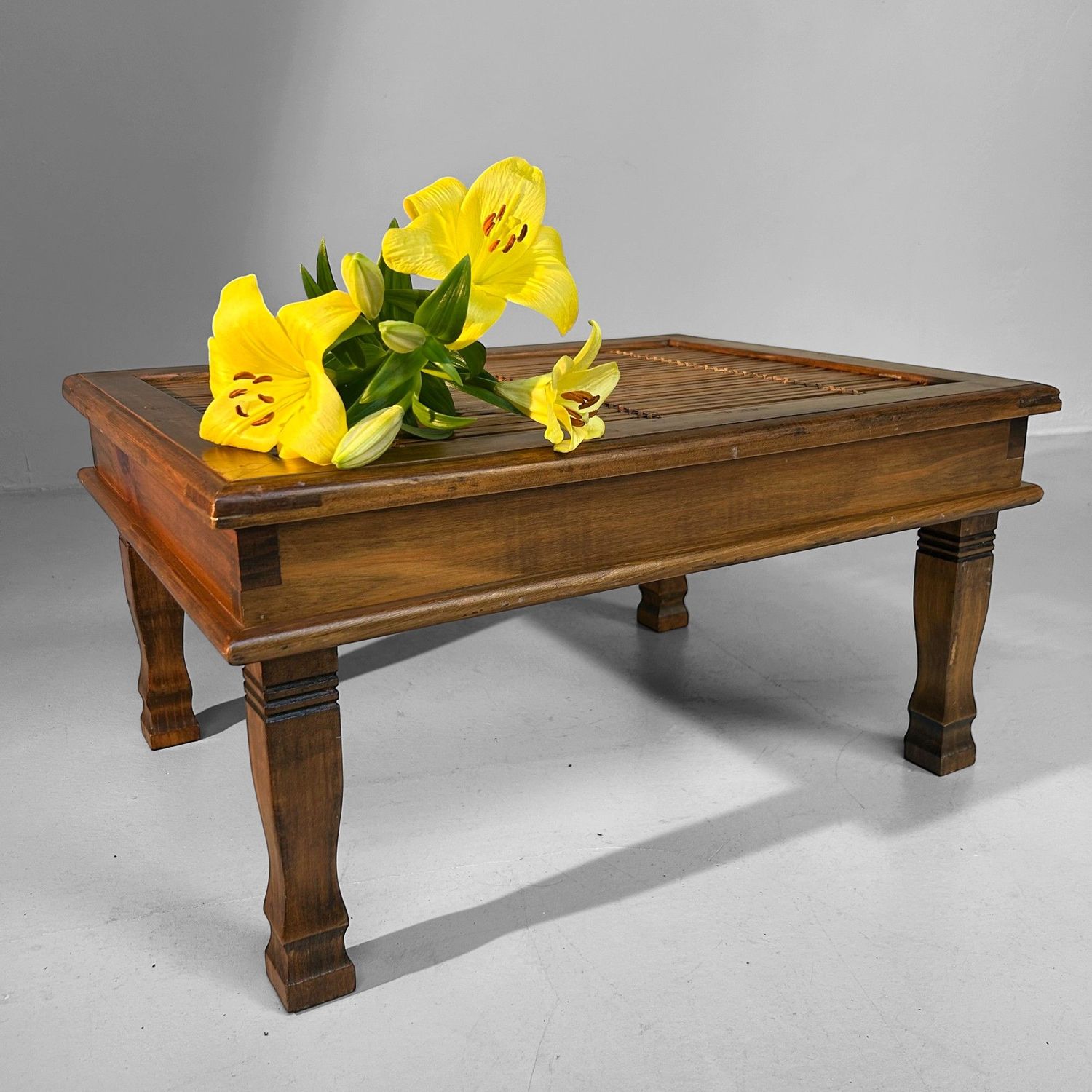 Japanse Vintage Bamboe Bijzettafel, jaren '70.