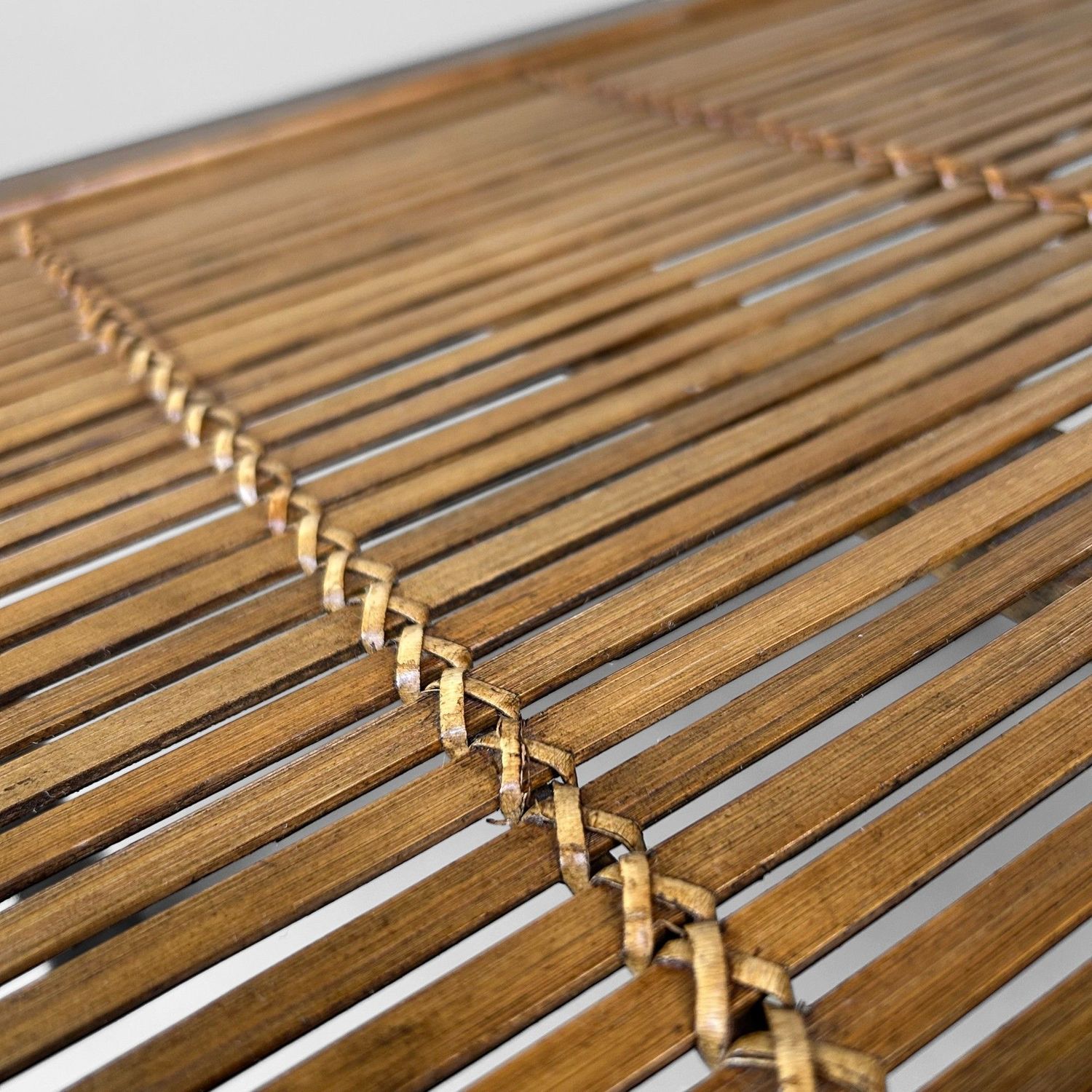 Japanse Vintage Bamboe Bijzettafel, jaren '70.