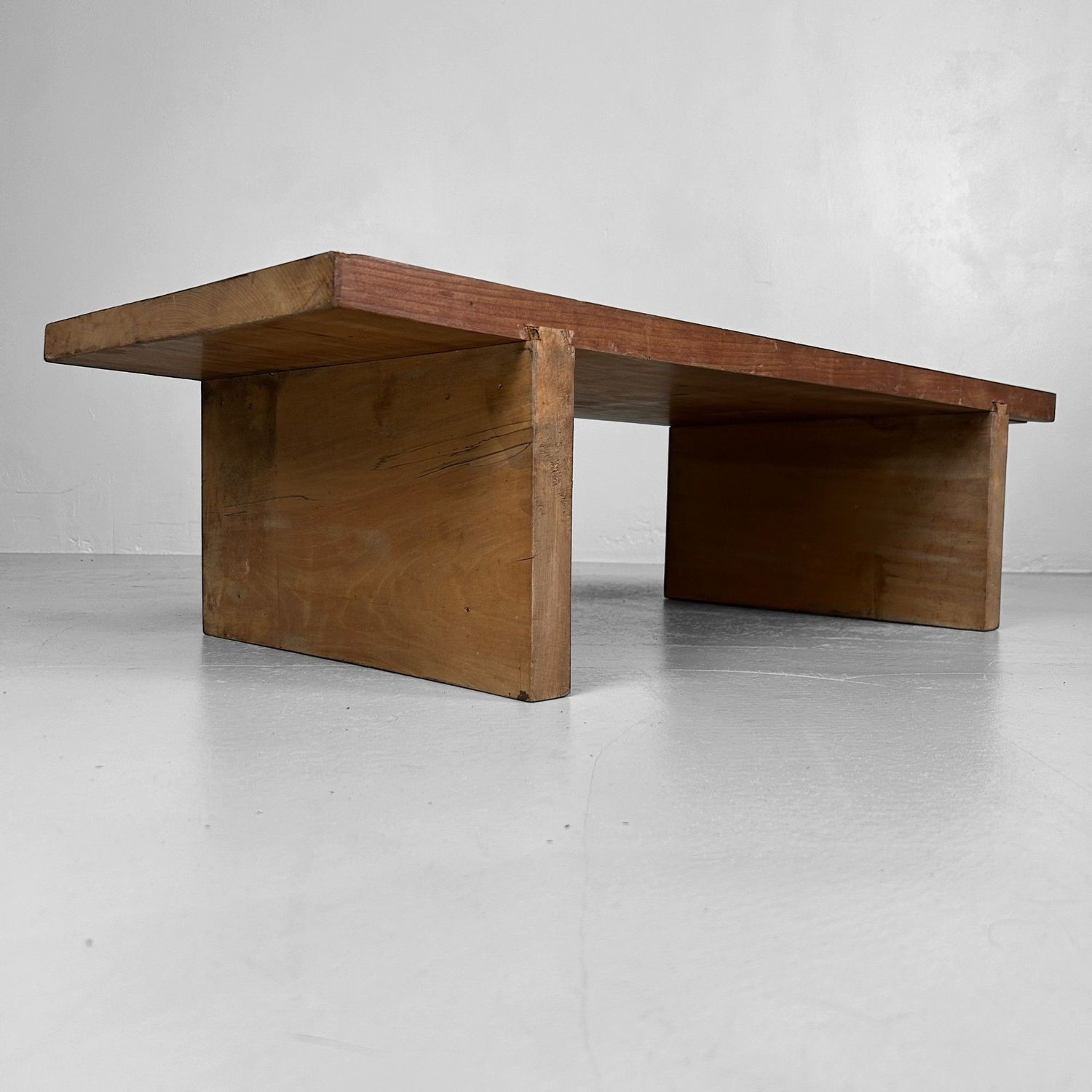 Minimalistische Lage Houten Tafel, Taishō-periode, Japan.