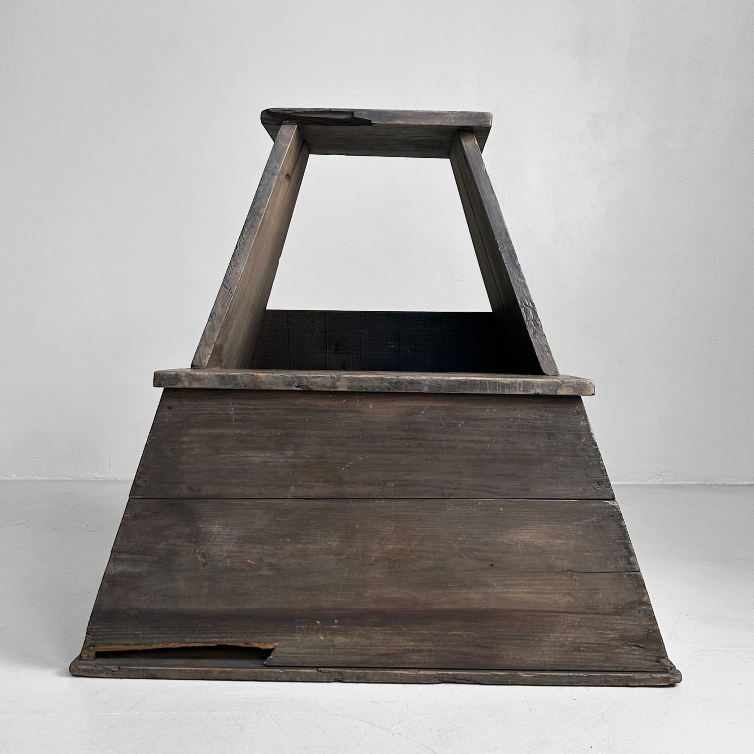 Minimalist Fumidai, Wooden Step Stool, Taishō Period, Japan.