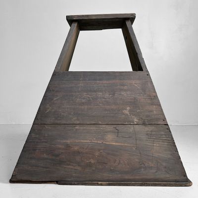Minimalistische Fumidai, Houten Opstap, Taishō-periode, Japan.