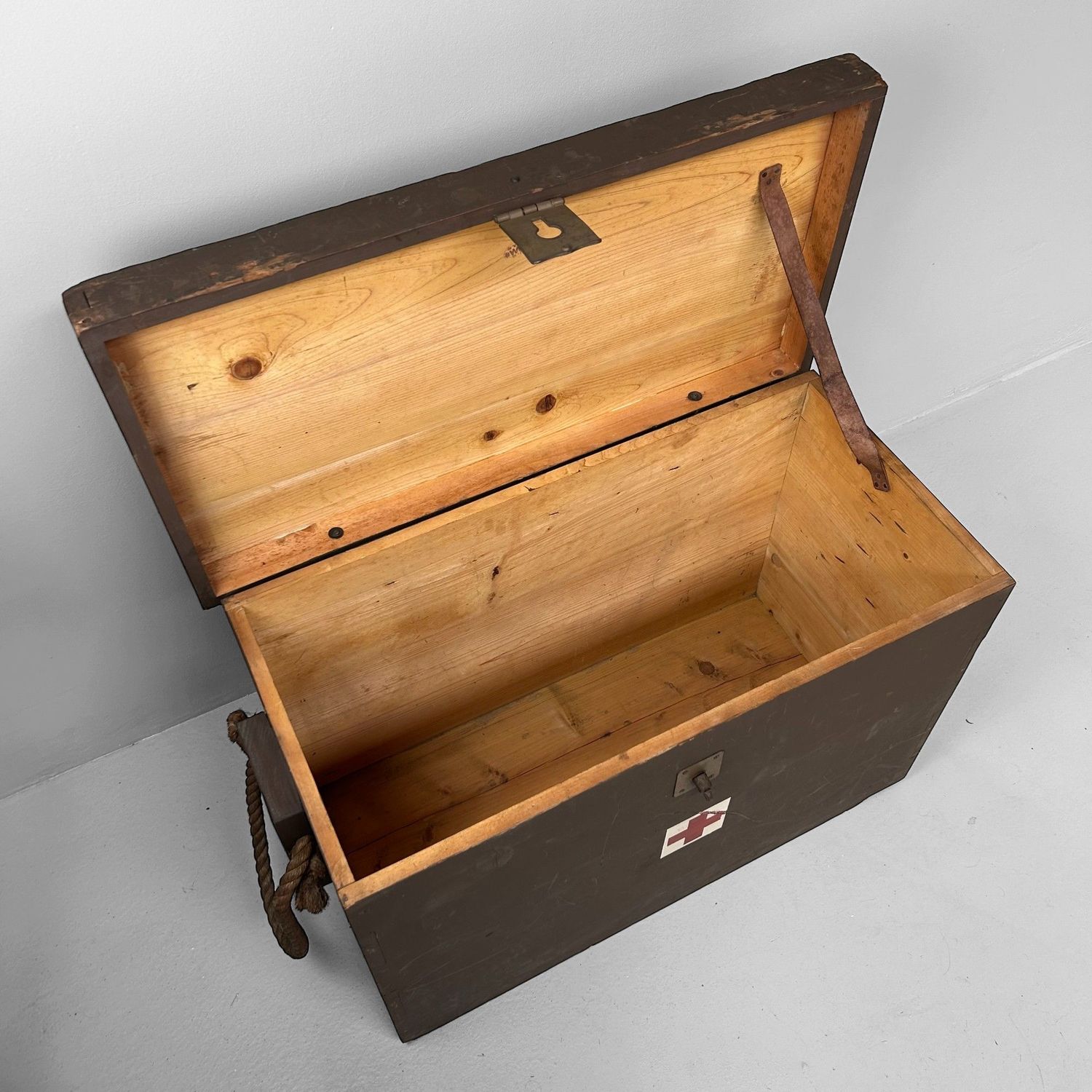 Authentic WWII Japanese Medical Supply Chest.
