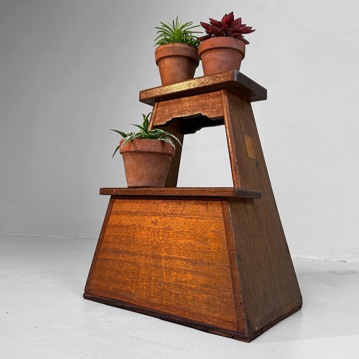 Vintage Japanese Fumidai, Shōwa Era Decorative Wooden Step Stool