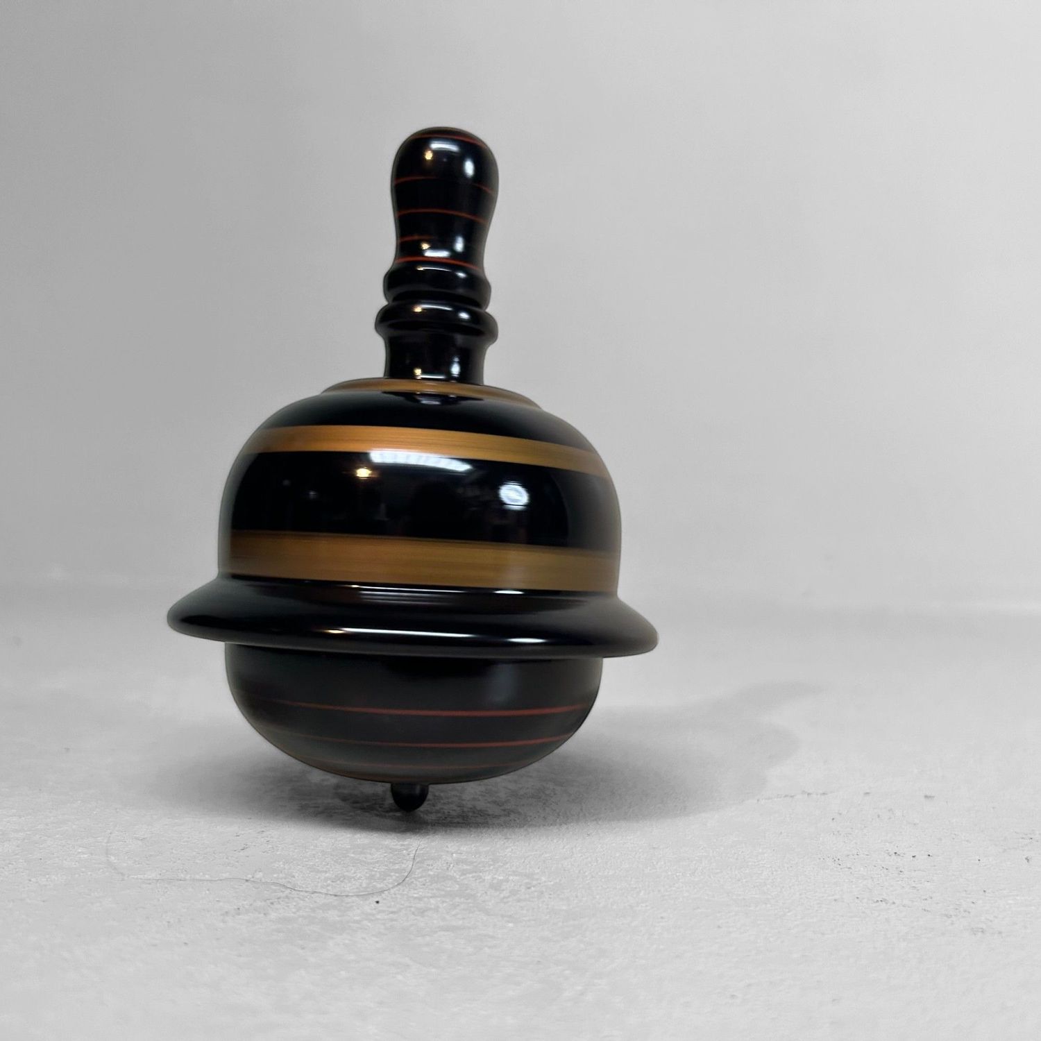 ​Japanse Houten Narikoma Tol – "Singing Spinning Top", jaren '70.