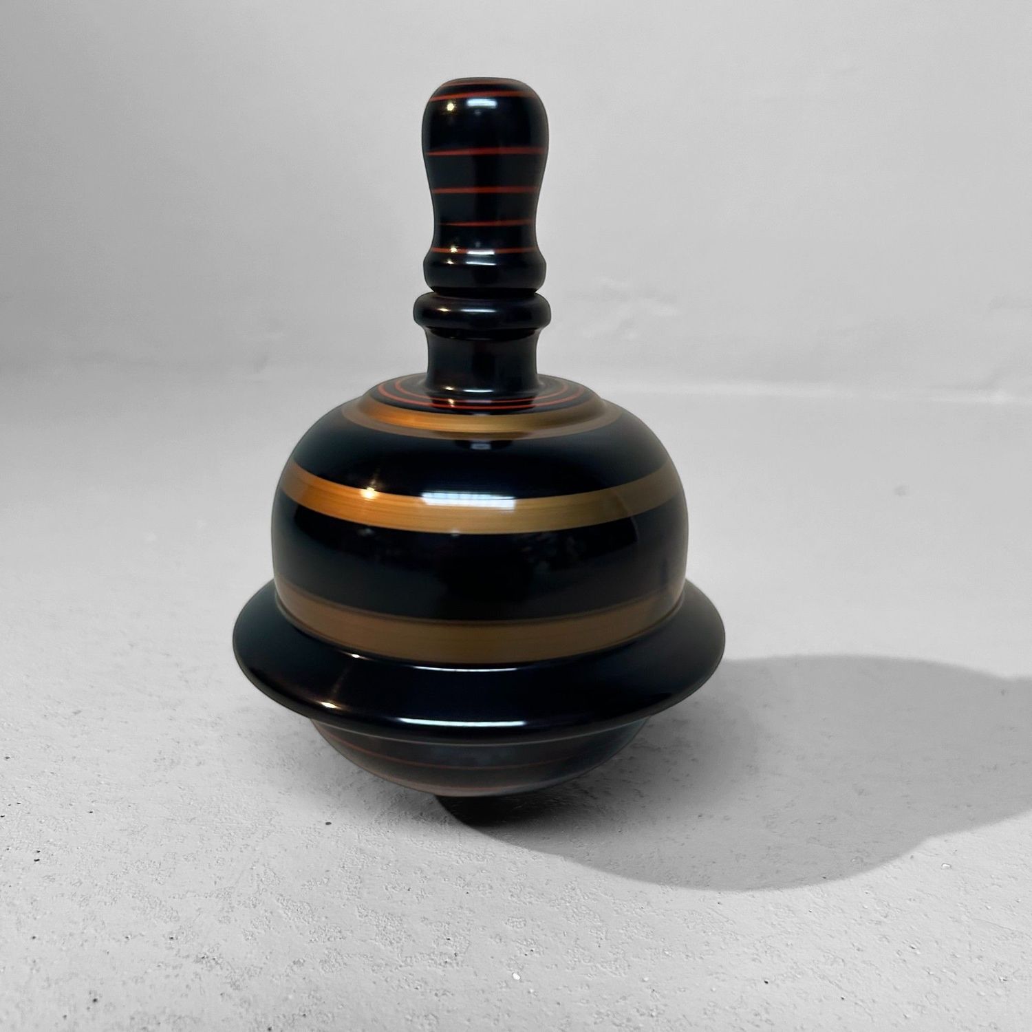 ​Japanse Houten Narikoma Tol – "Singing Spinning Top", jaren '70.