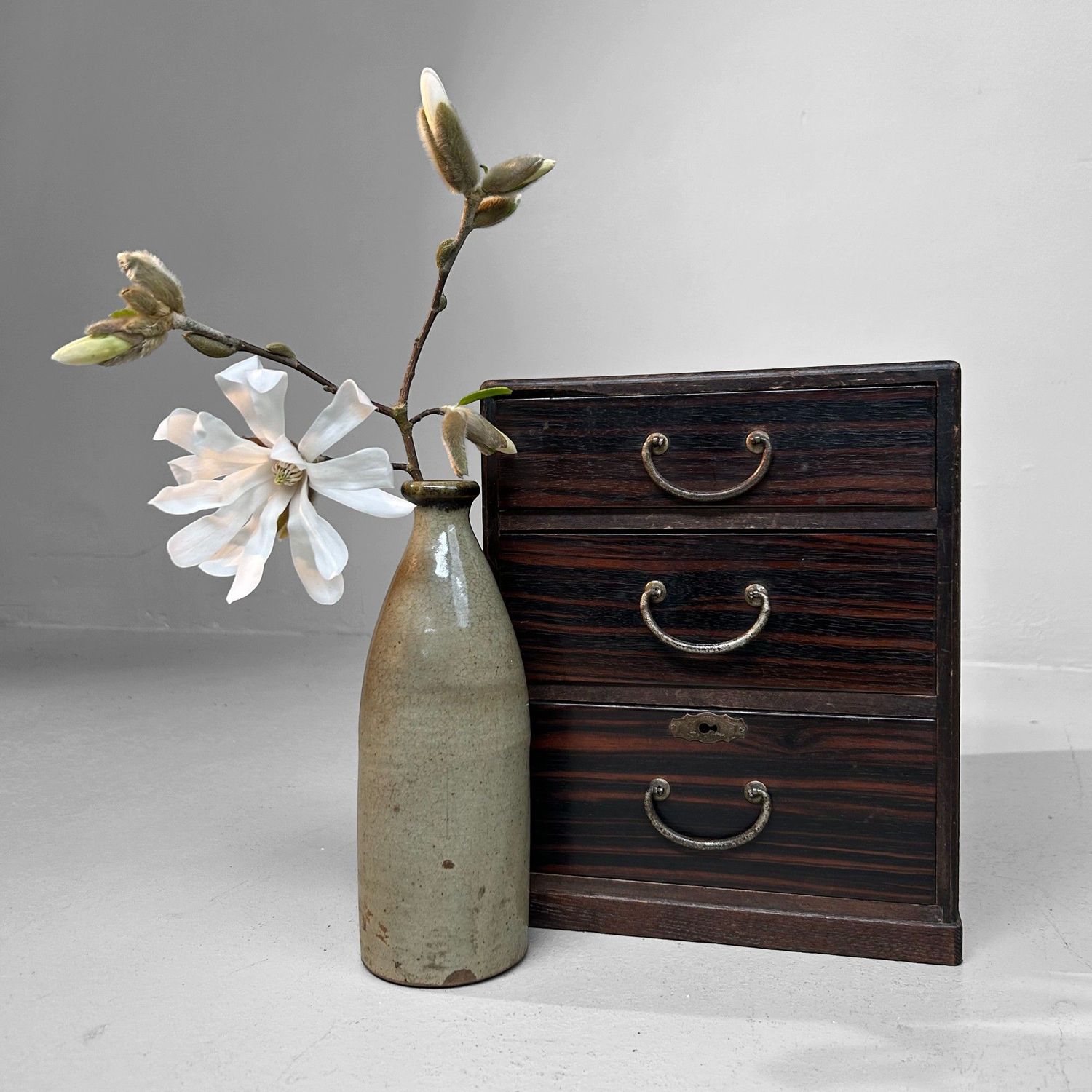 Antiek Houten Ladekastje, Taishō-periode, Japan.