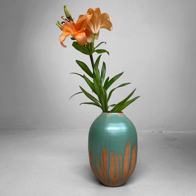 Unique Ikebana Flower Vase, Banko-yaki, Taihōdō, 1960s.