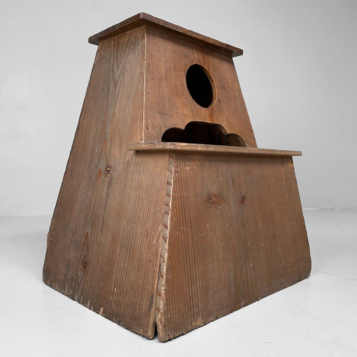1920s Japanese Fumidai – Minimalist Wooden Step Stool