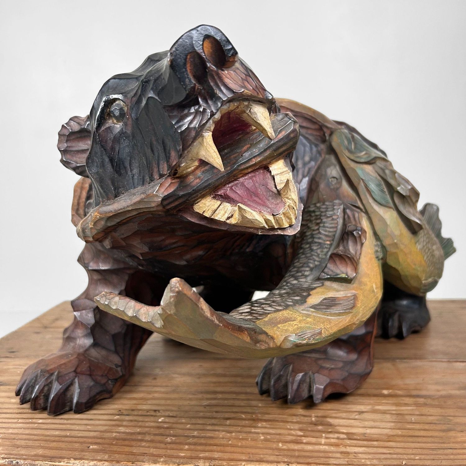 Handgesneden Houten Beer, Uniek Ainu Houtsnijwerk, jaren '50, Japan.