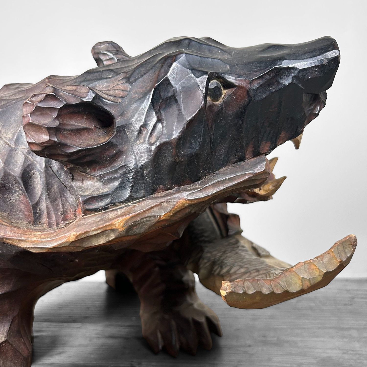 Handgesneden Houten Beer, Uniek Ainu Houtsnijwerk, jaren '50, Japan.