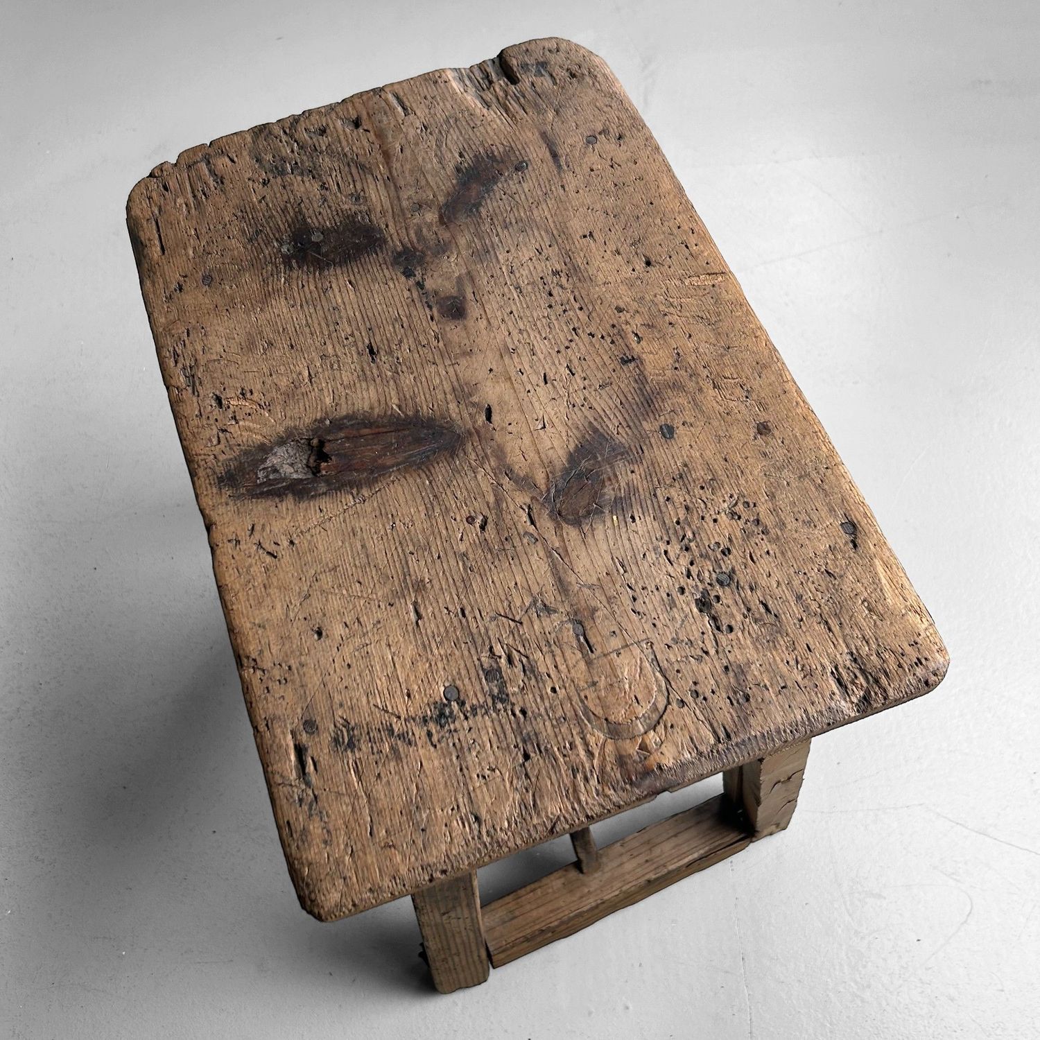 Minimalist Wooden Stool, 1920s, Japanese Mingei Style.