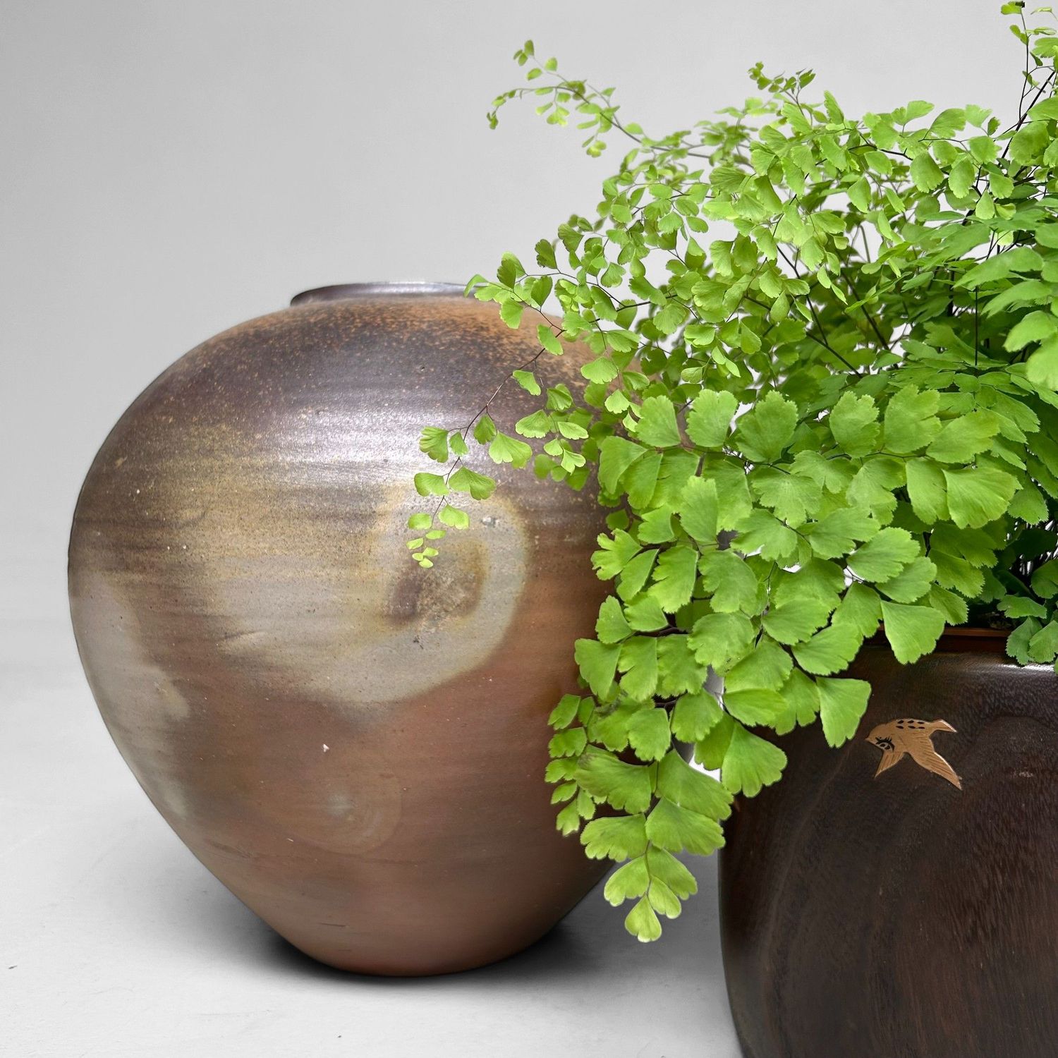 Bizen Ikebana Vaas door Izumi Motoyama, jaren '70. Bizen Ikebana Vaas door Izumi Motoyama, jaren '70.