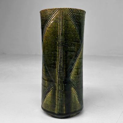 Ikebana Vase by Kato Takashi – Hyakume-gama Kiln, 1970s.