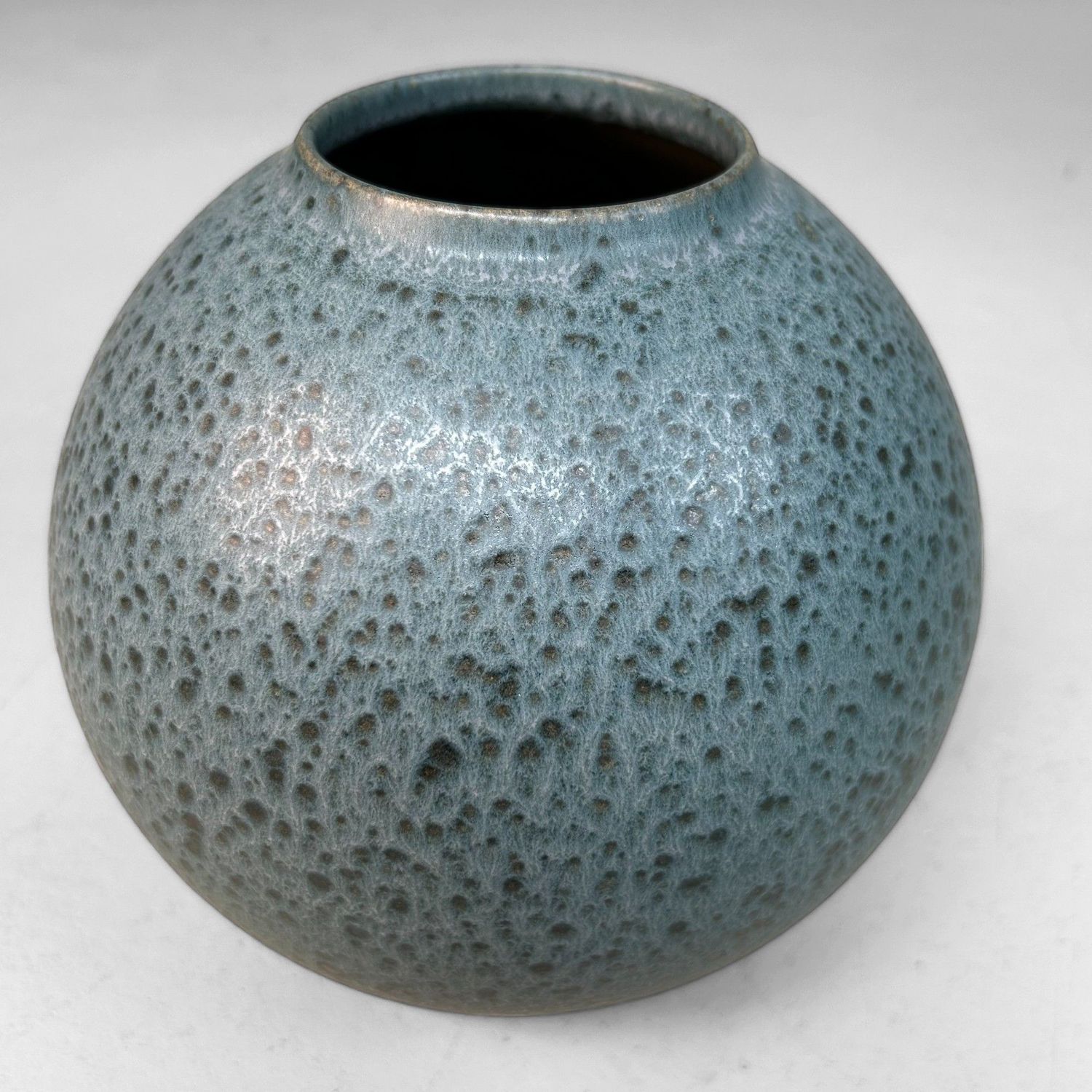Ikebana Vaas – Miyake Shigemi, Shigaraki Ware, Japan jaren ’80