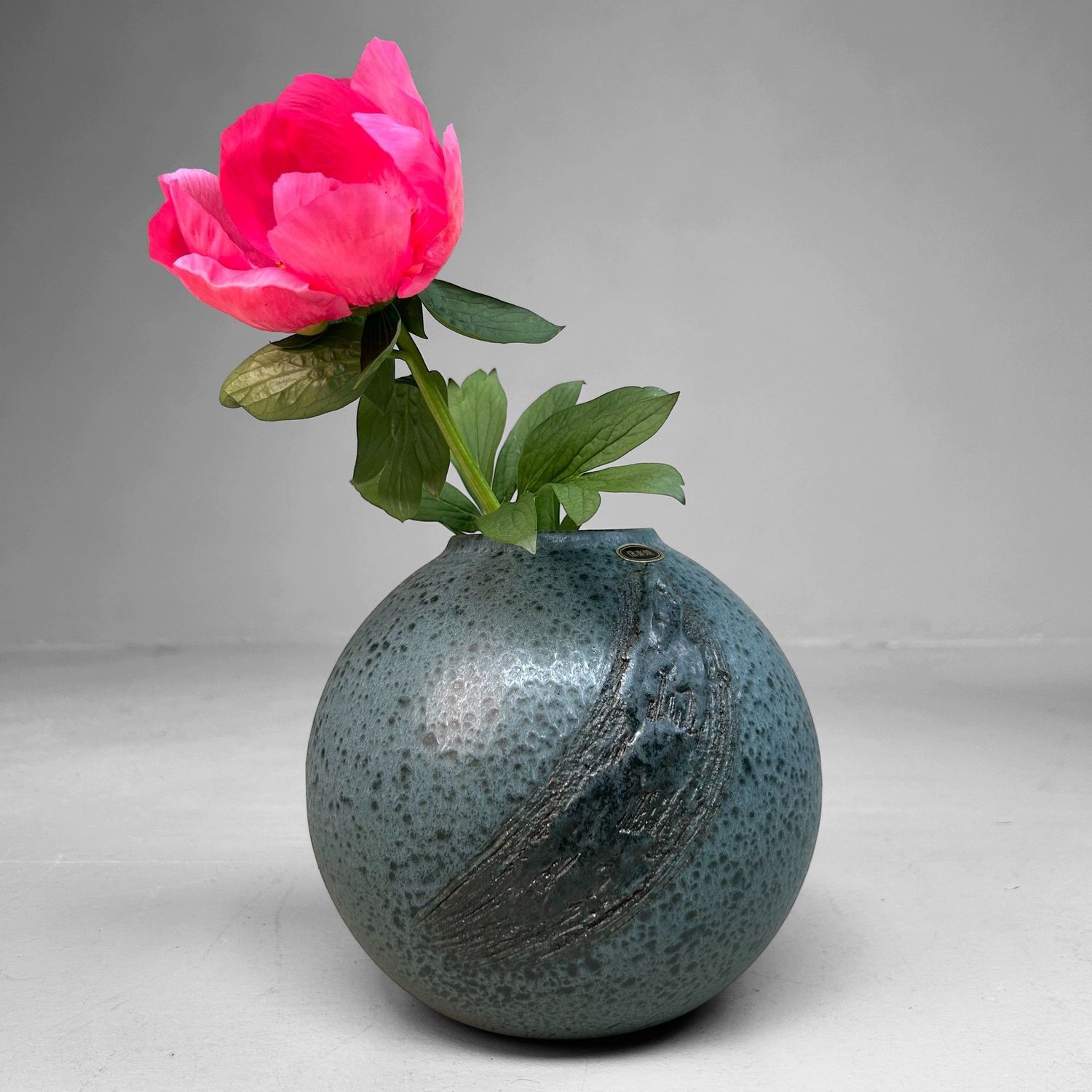 Ikebana Vaas – Miyake Shigemi, Shigaraki Ware, Japan jaren ’80