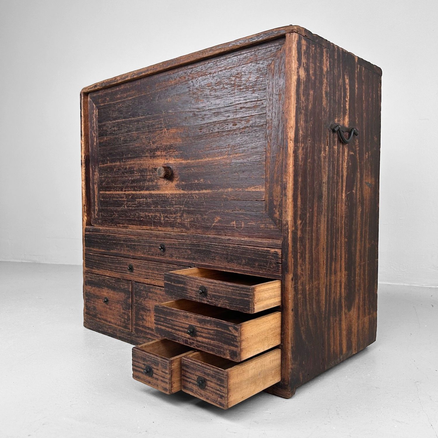 Unique Japanese Tansu Chest of Drawers – Meiji Period.