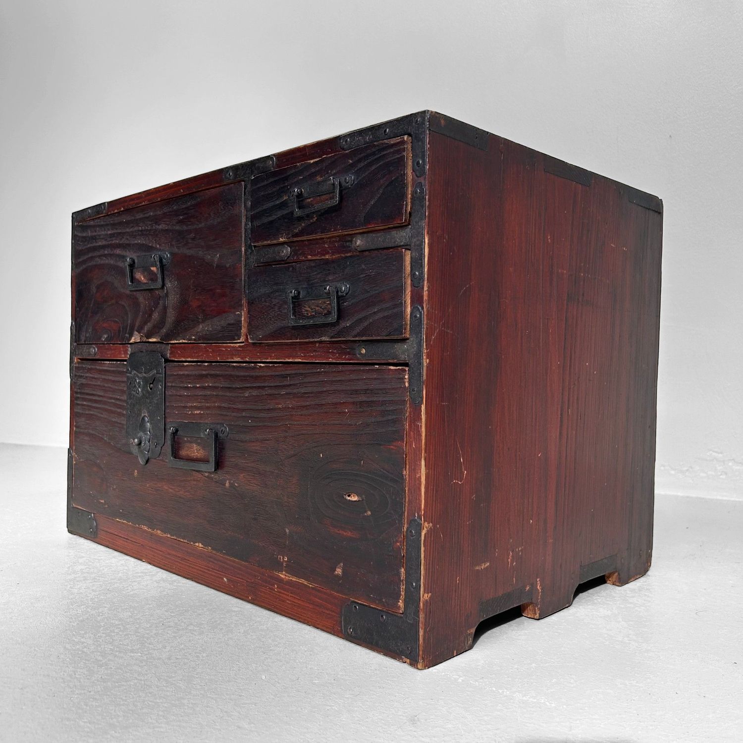 Meiji Era Minimalist Display Cabinet with Drawers, Japanese Tansu Storage Piece