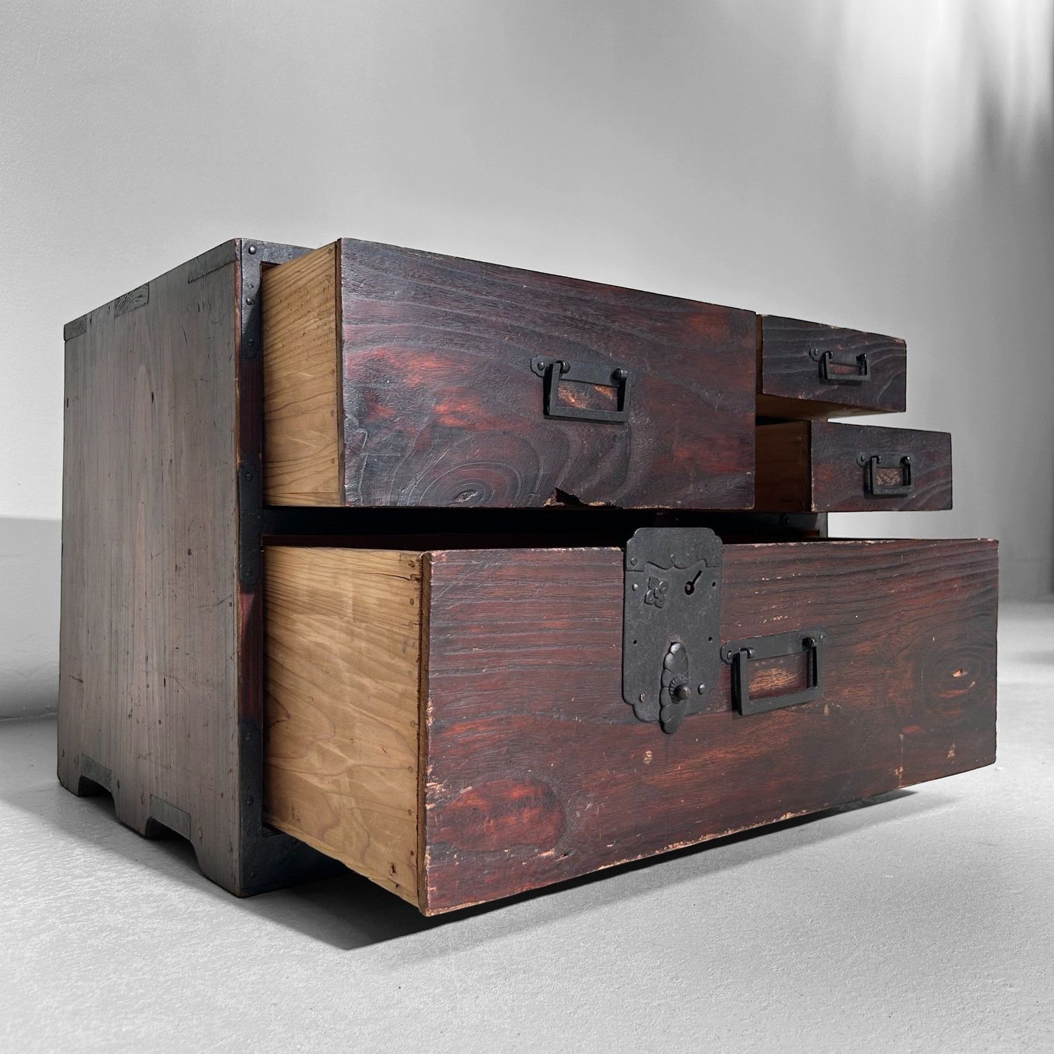 Meiji Era Minimalist Display Cabinet with Drawers, Japanese Tansu Storage Piece