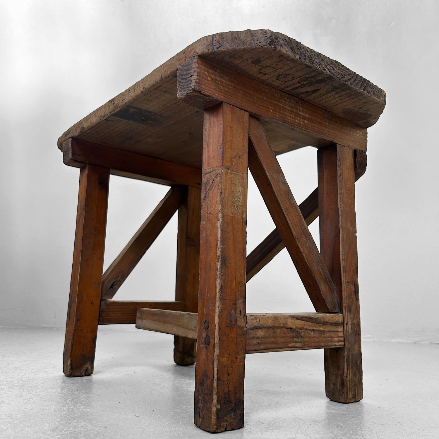 Minimalist Wooden Stool, 1920s, Japanese Mingei Style.