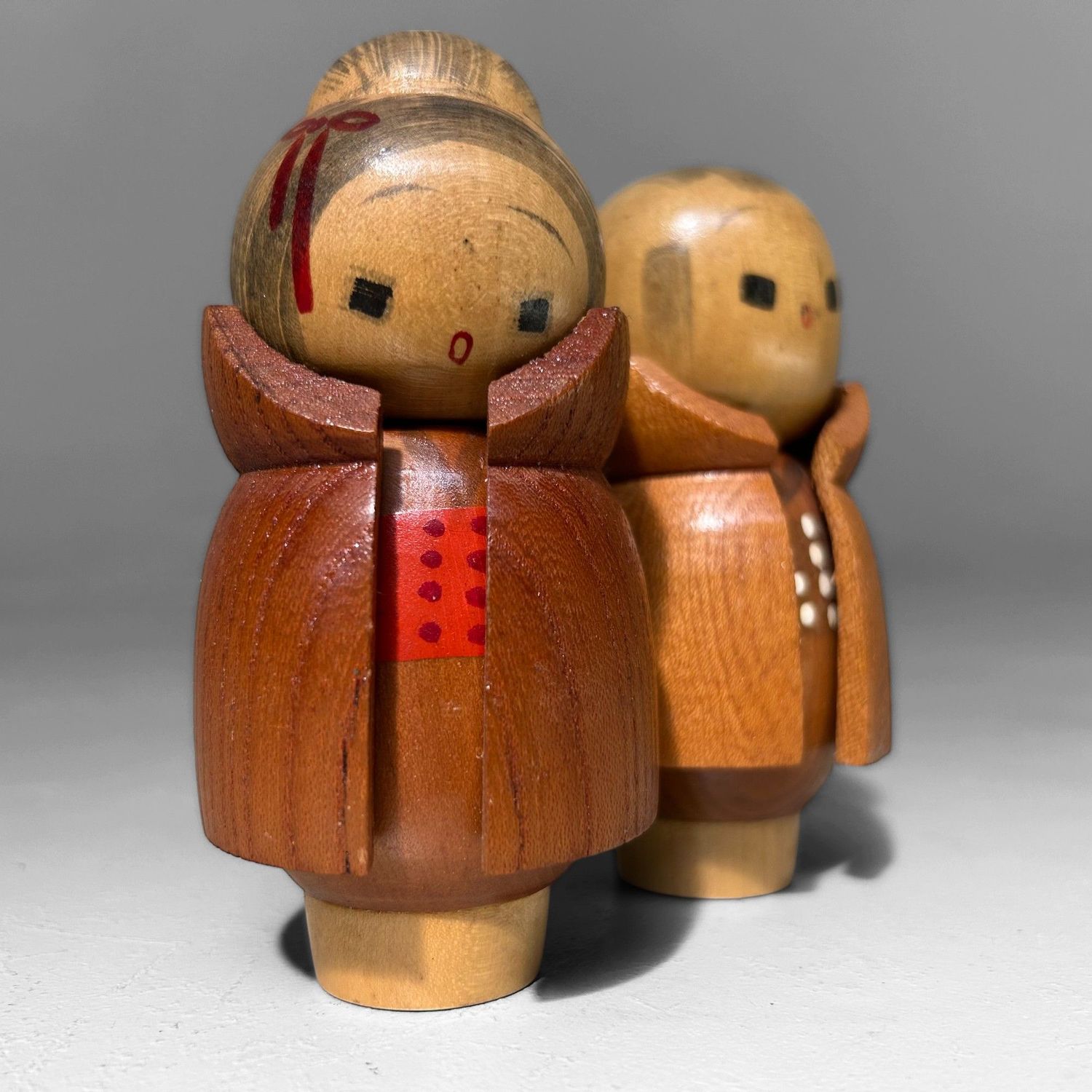 Vintage Kawaii Kokeshi Koppel, Japan, jaren '70 Vintage Kawaii Kokeshi Koppel, Japan, jaren '70
