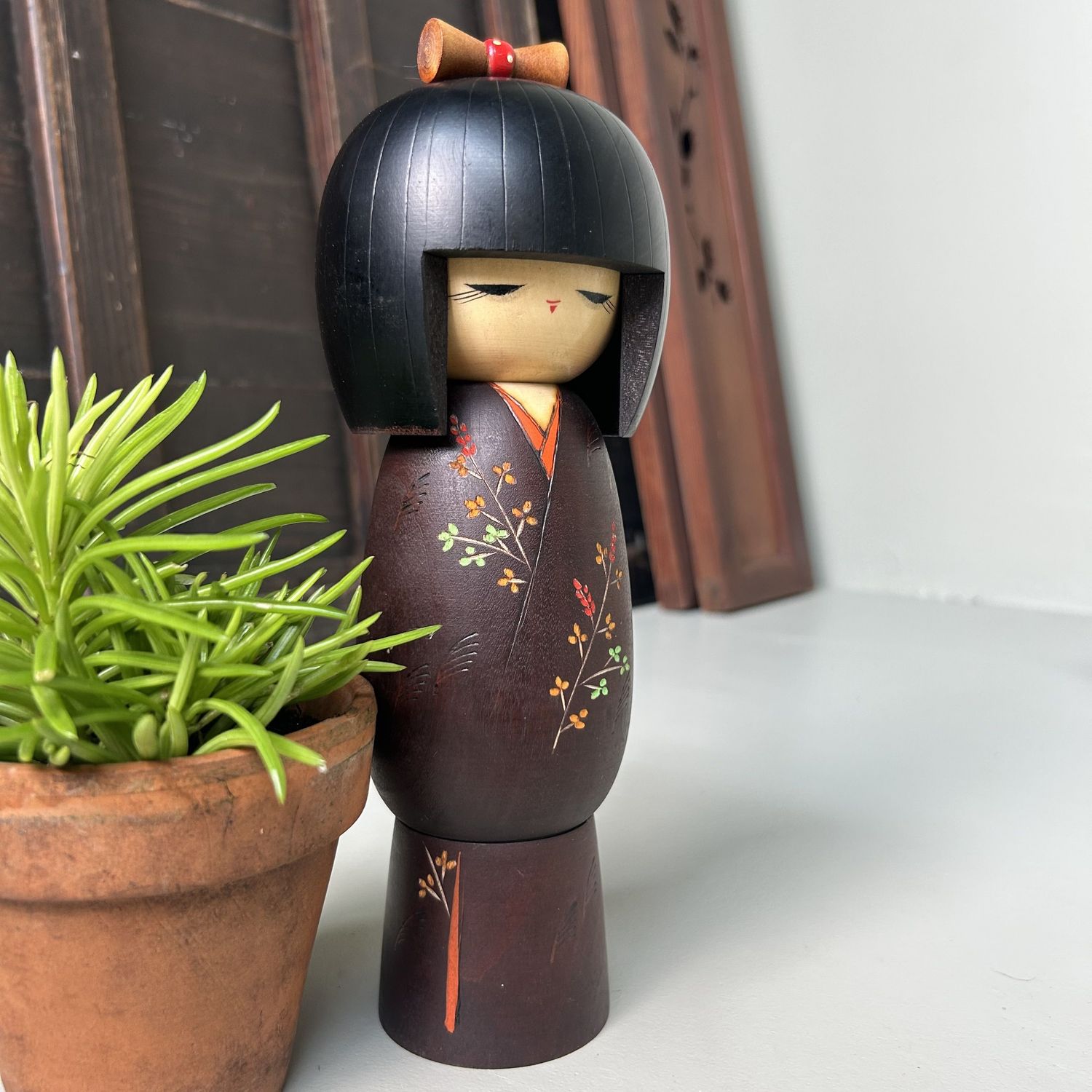 Vintage Kokeshi by Sadao Kishi –Robō 路傍, 1970s.