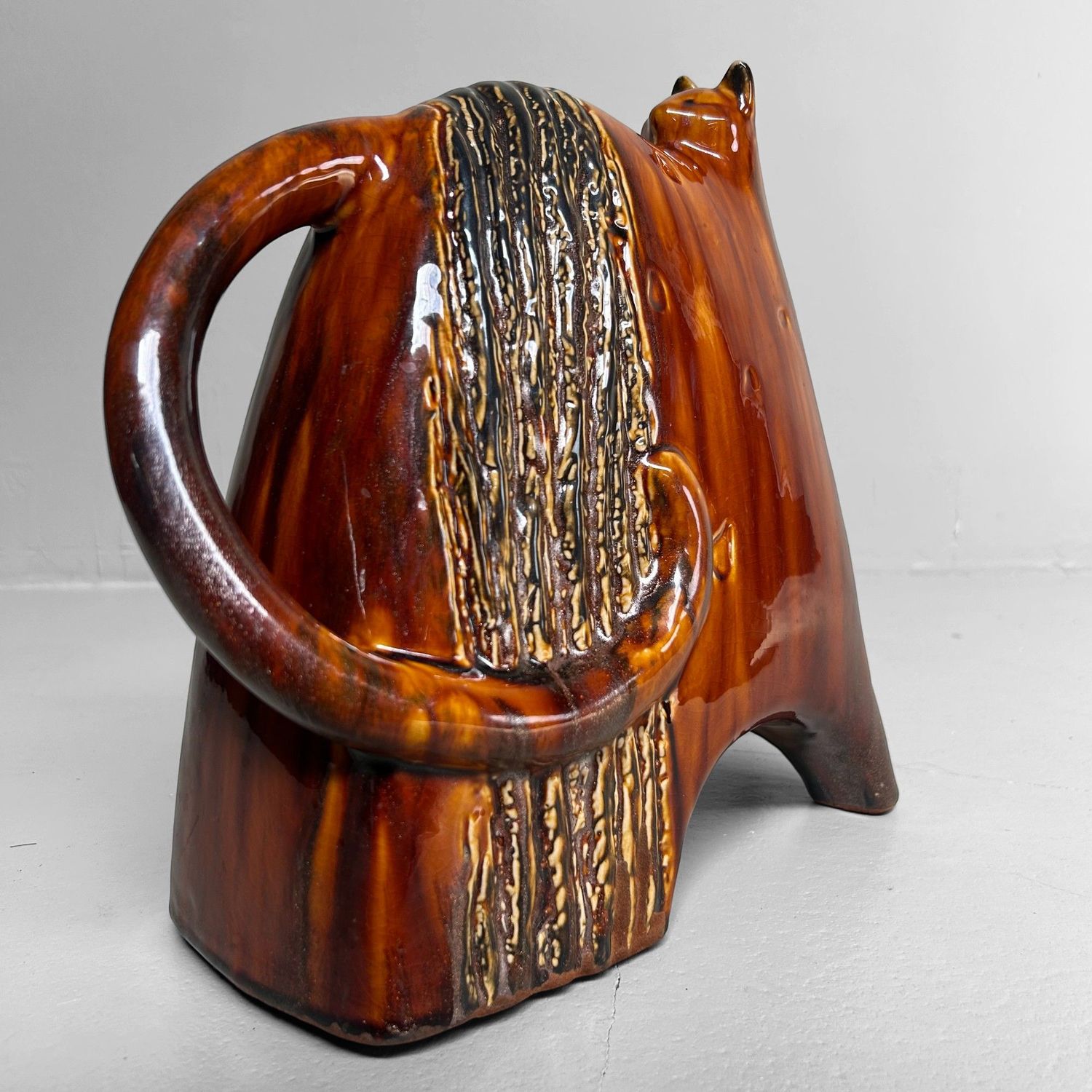 Vintage Ceramic Cat Duo – English, 1970s