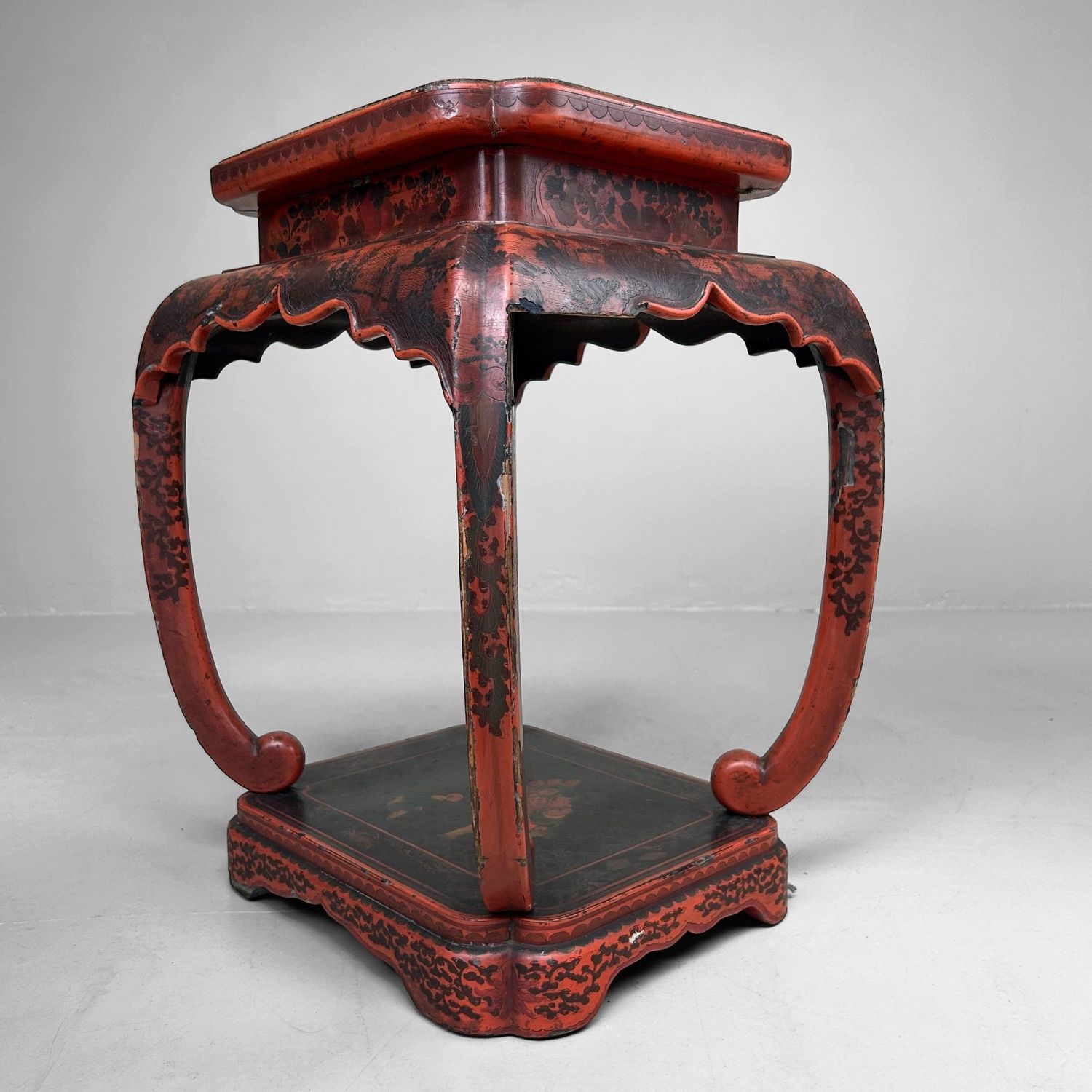 Antique Chinese Altar Stand with Lacquer Decoration – 19th Century