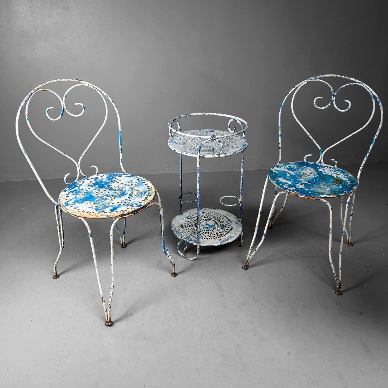 French Vintage Garden Set – 1950s/60s – 8 Chairs + Table + Side Table