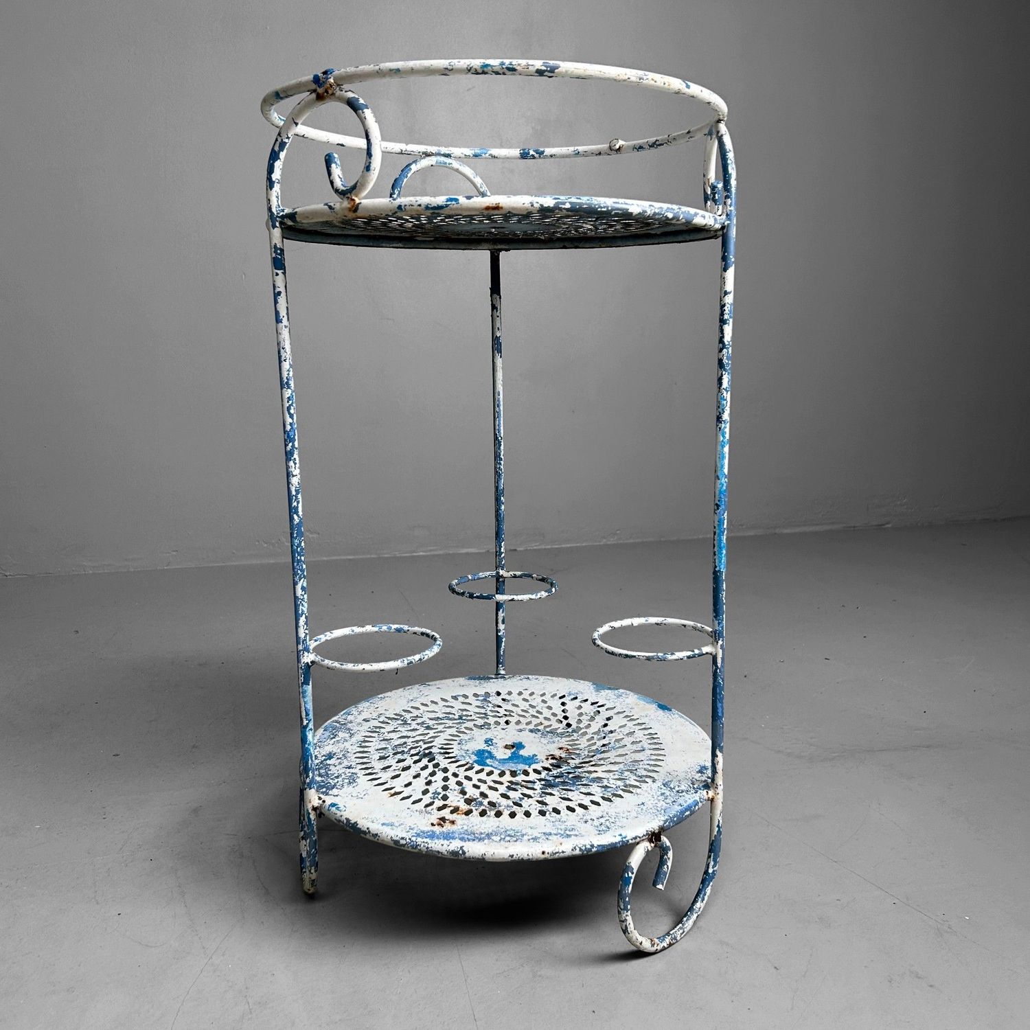 French Vintage Garden Set – 1950s/60s – 8 Chairs + Table + Side Table