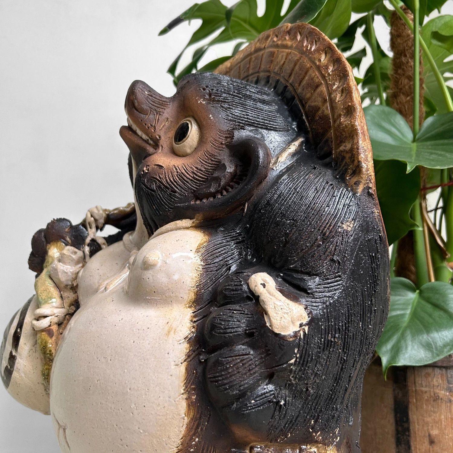 Vintage Japanse Tanuki van Shigaraki-keramiek – ca. 1960