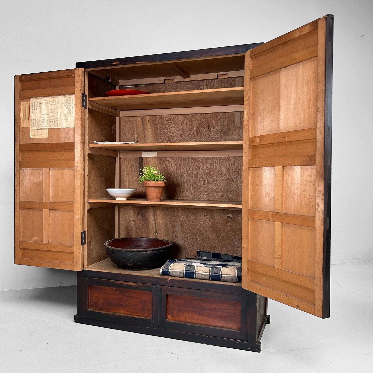 Unieke Japanse Archiefkast, Jaren '20.