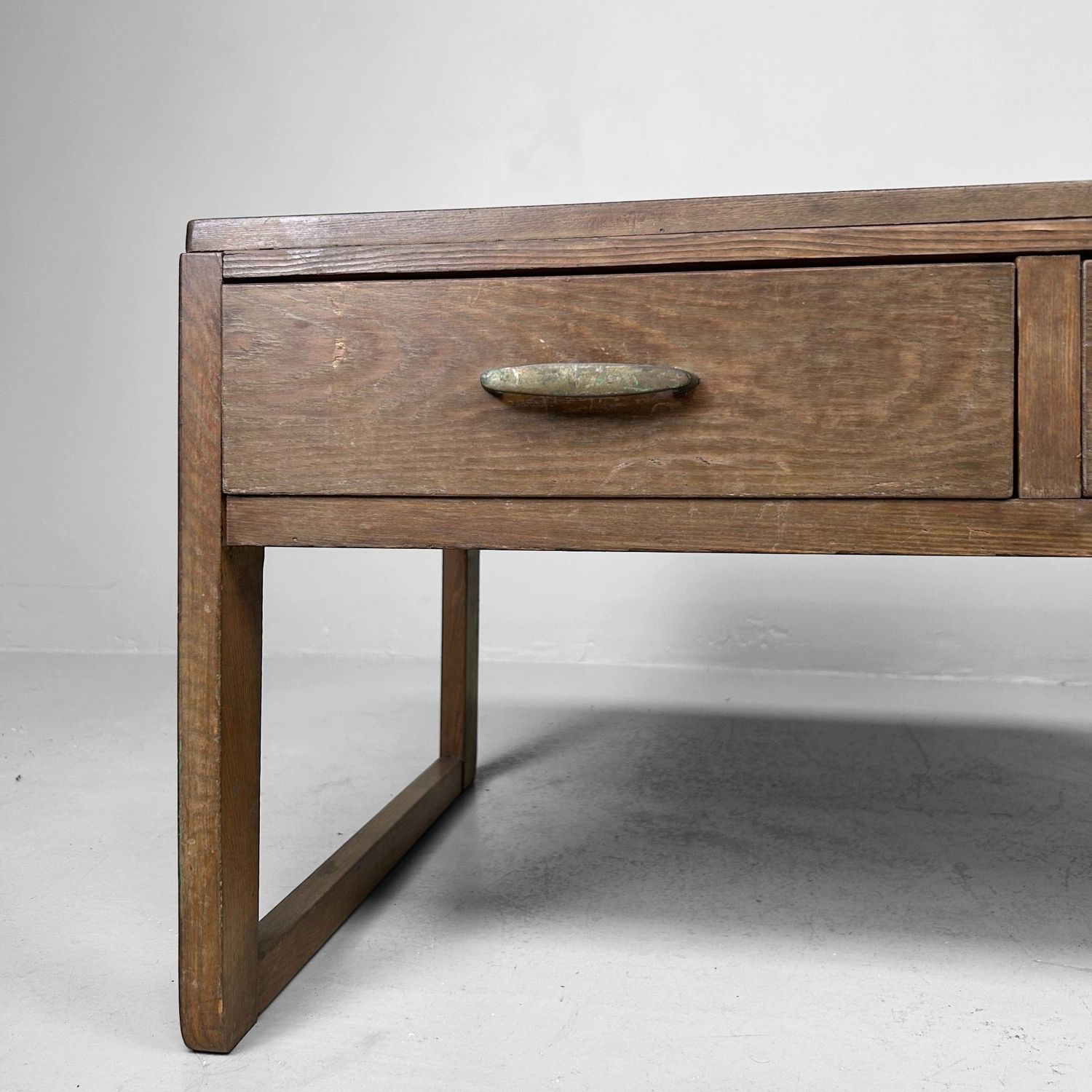 Elegante Japanse schrijftafel uit de jaren 1920