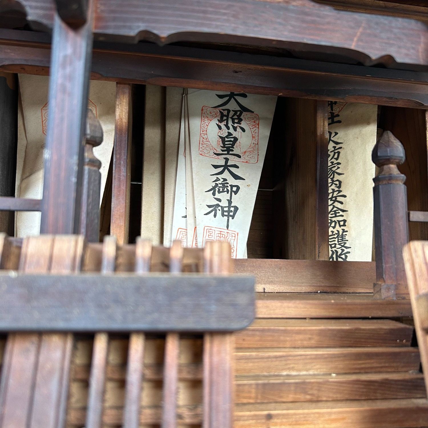 Zeldzame Kamidana uit de Meiji-periode – Japans Shinto-huisaltaar