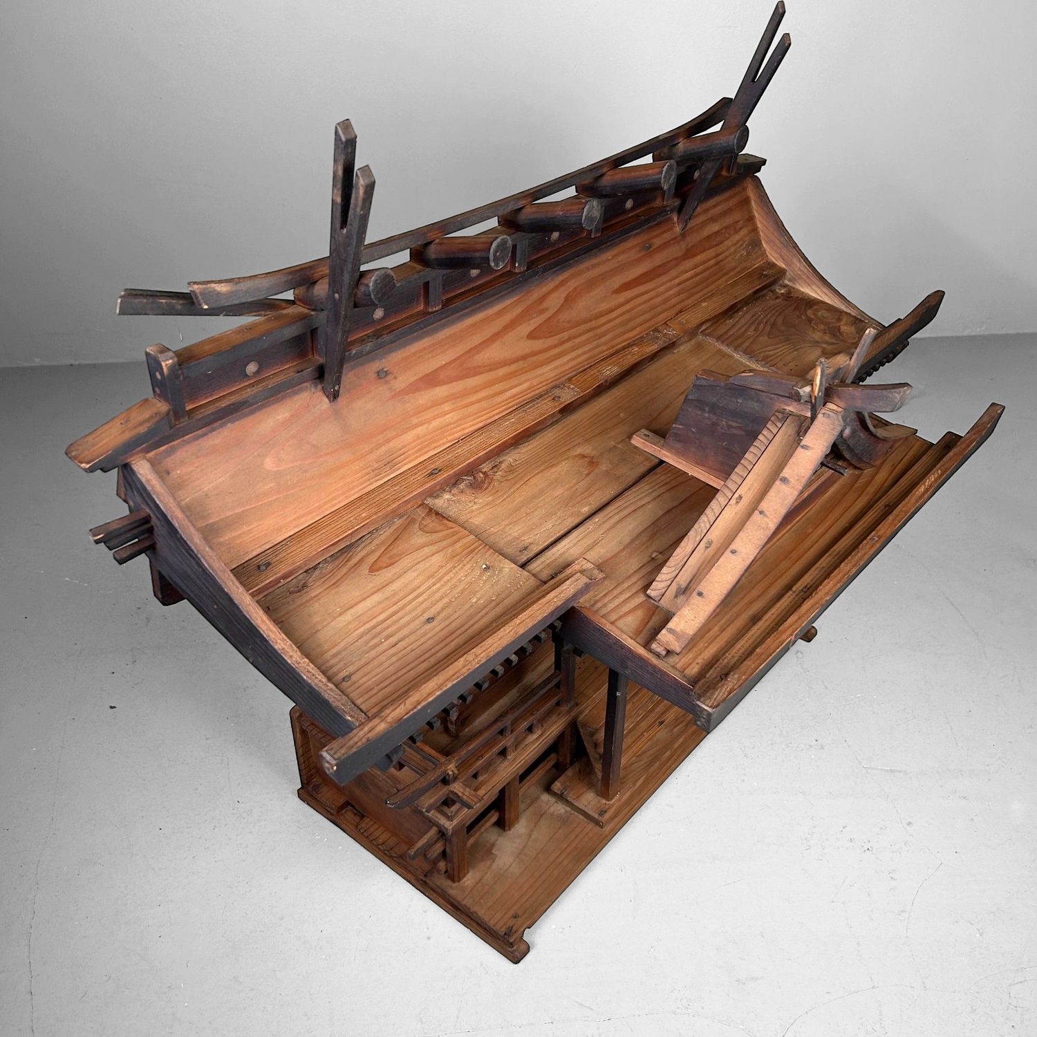 Zeldzame Kamidana uit de Meiji-periode – Japans Shinto-huisaltaar