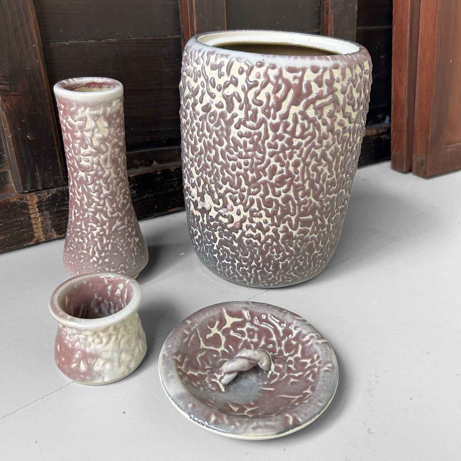 Japanse Theeceremonie Set, Shiso-te Glazuur (Mizusashi, Chabana, Yobitsugi)
