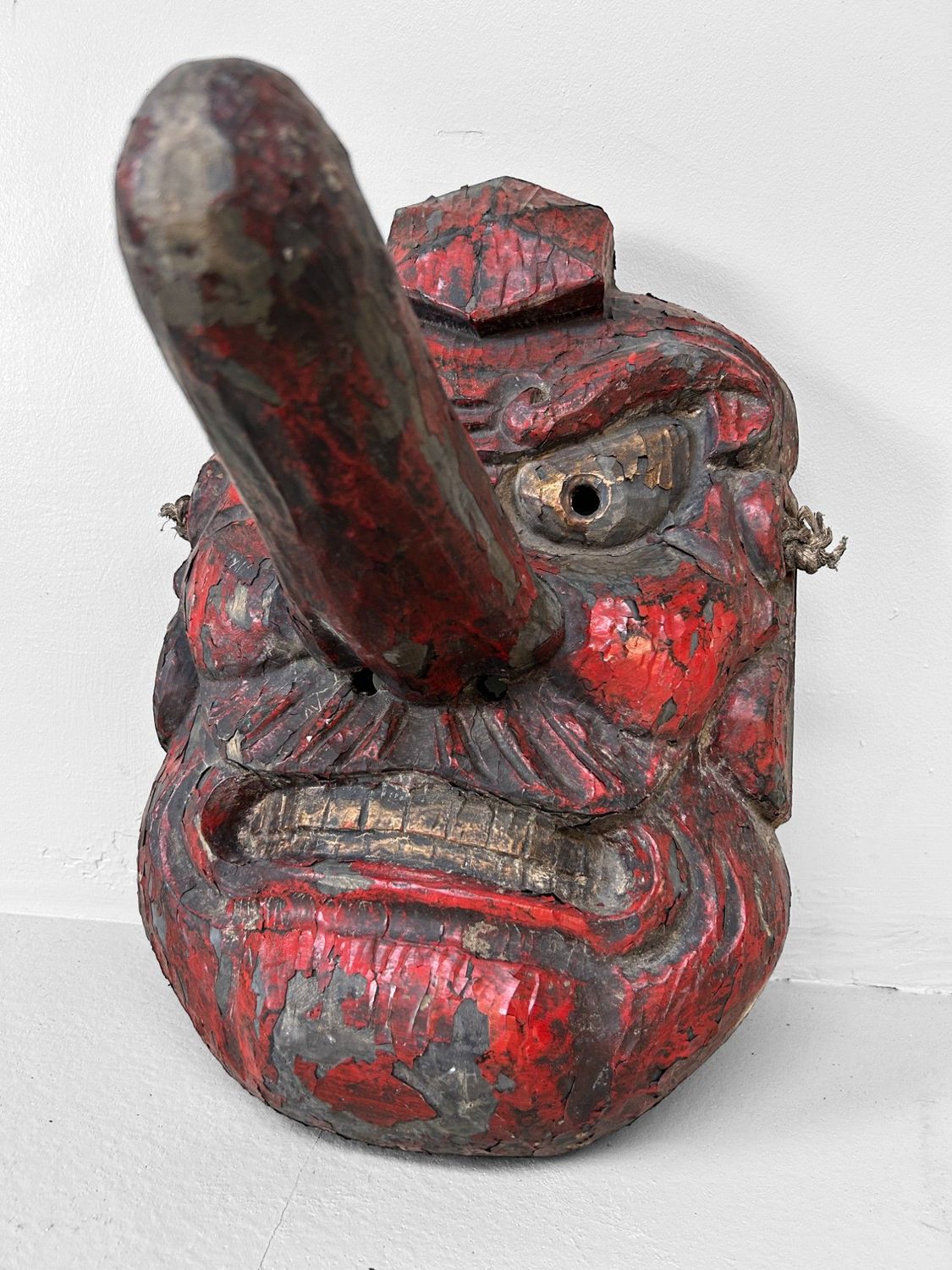 ​Authentiek Houten Tengu Masker, Japan