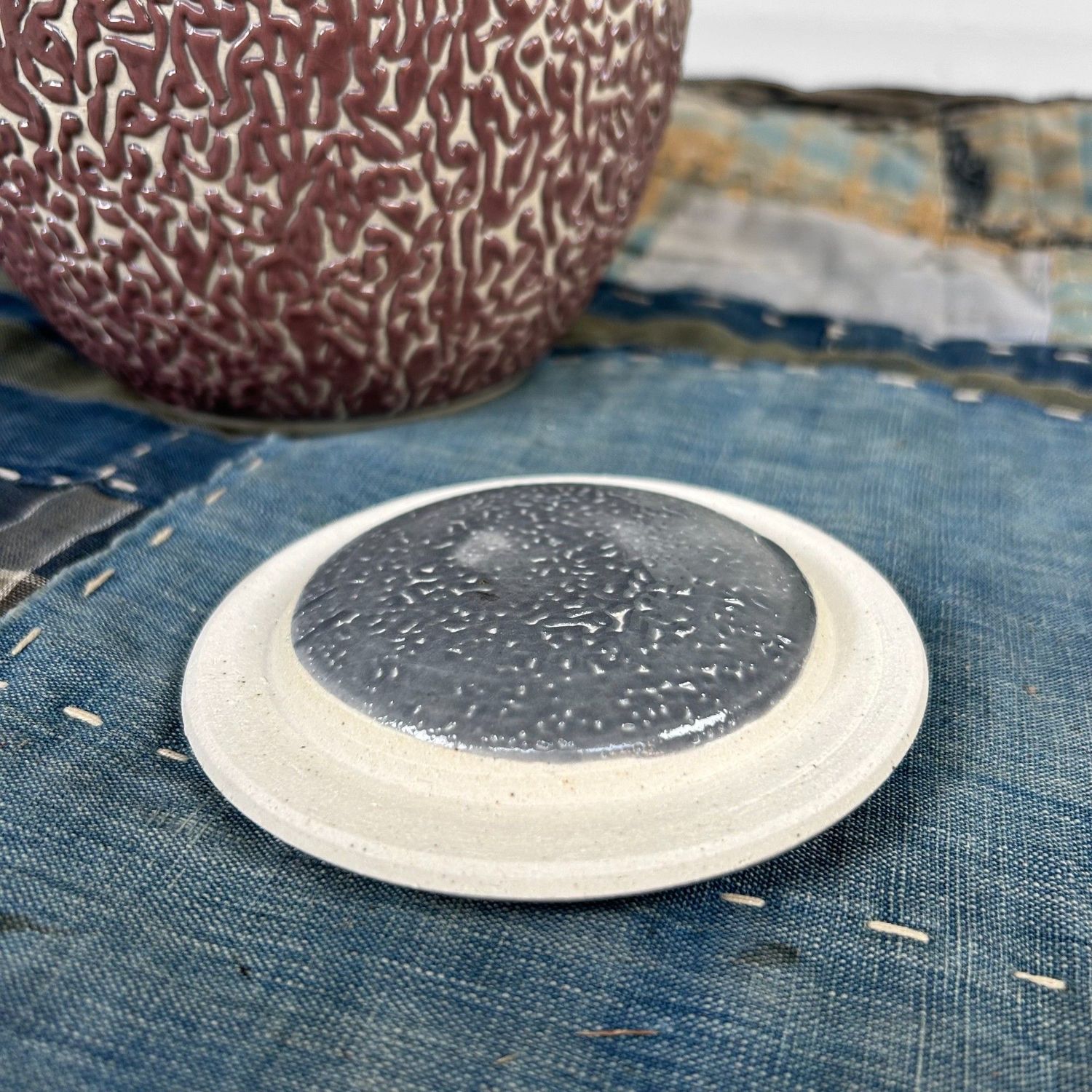 Japanese Tea Ceremony Set, Shiso-te Glaze (Mizusashi, Chabana Vase, Yobitsugi)