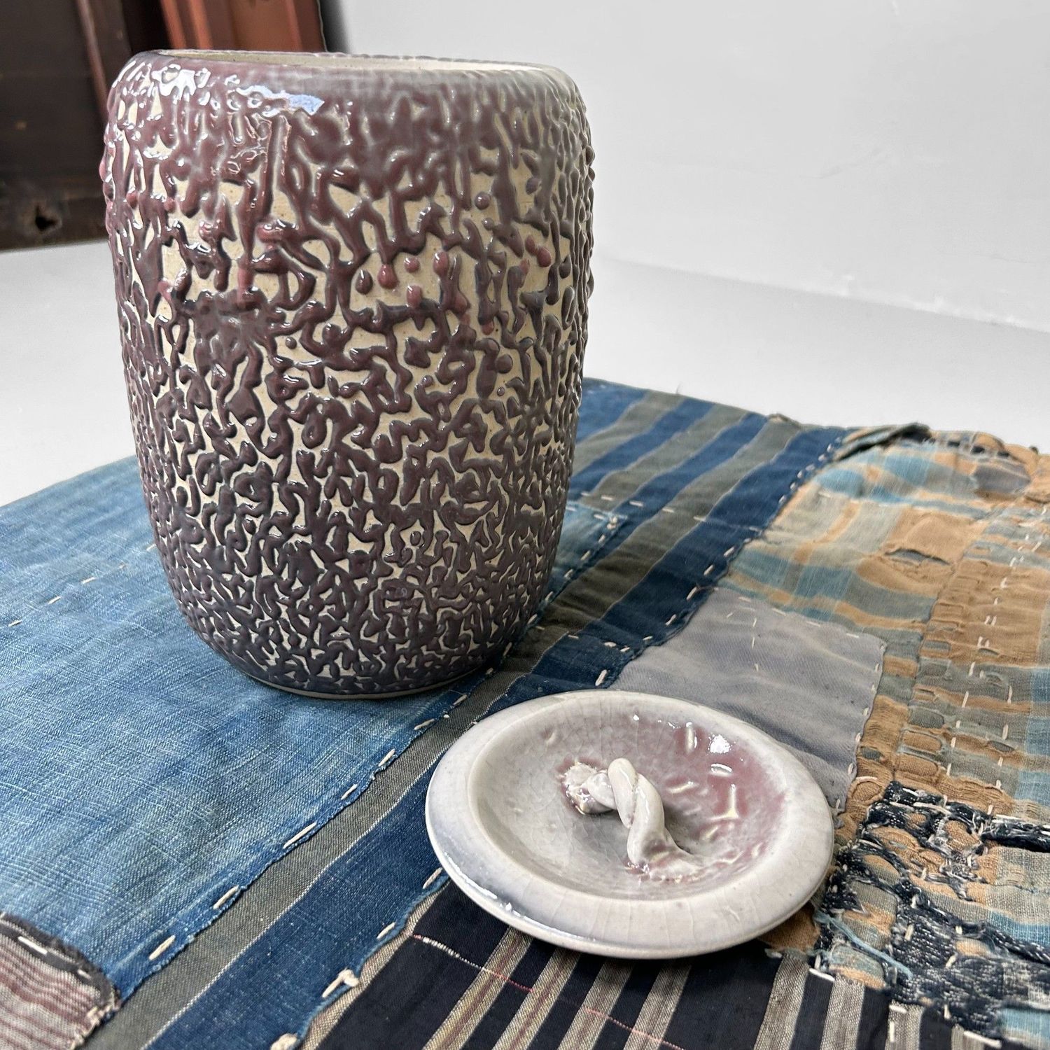 Japanese Tea Ceremony Set, Shiso-te Glaze by Noma Gazan, 1970s.