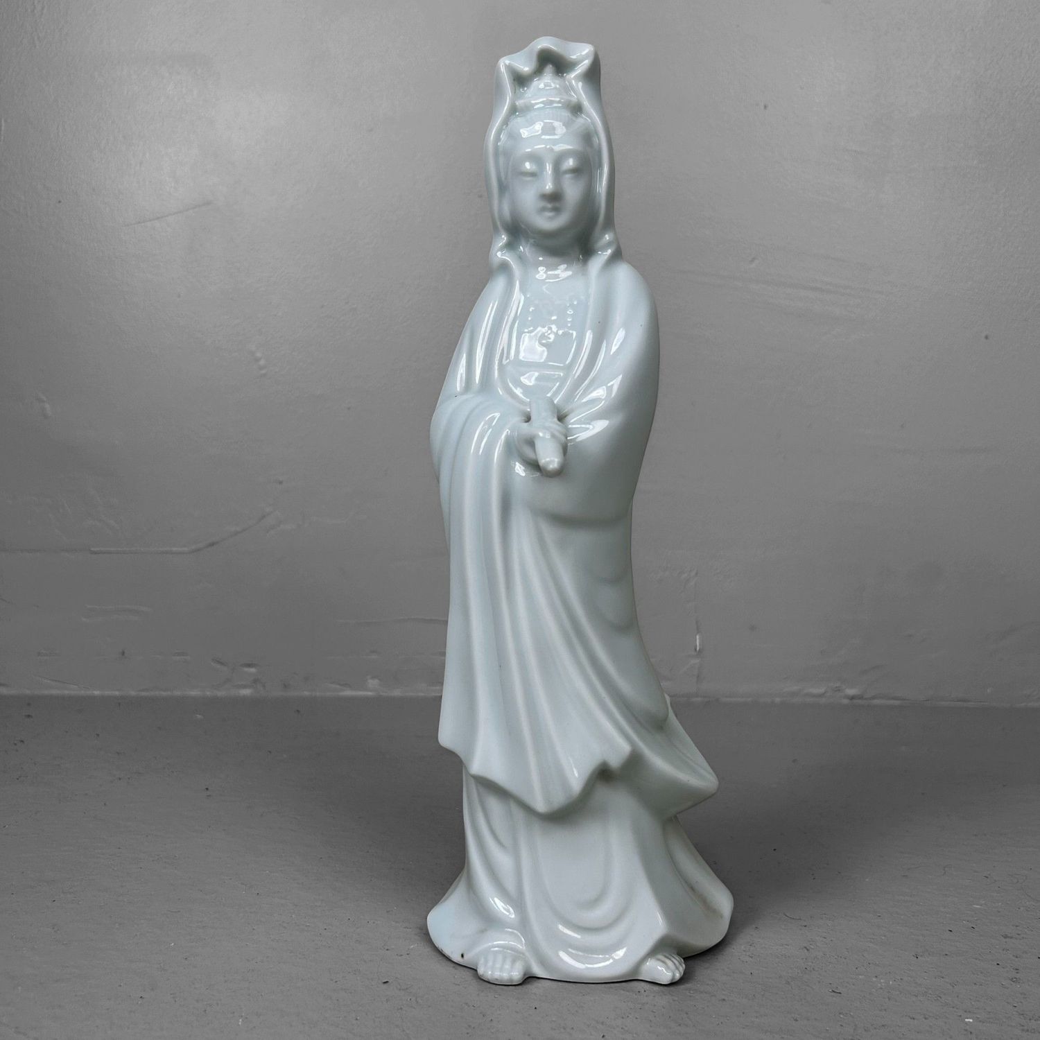 Byakue Kannon Beeld, wit porselein, Hōshi – Japan, ca. 1920.