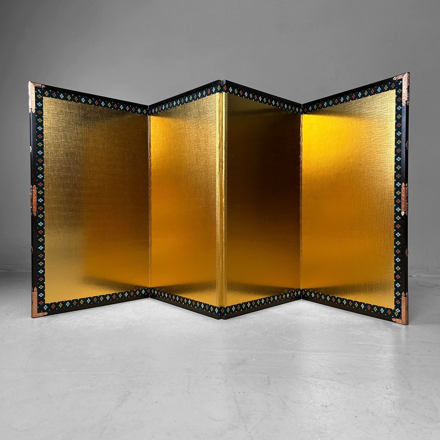 Klein Japans Byōbu Vouwscherm – Goudkleurig, Jaren ’60-’70