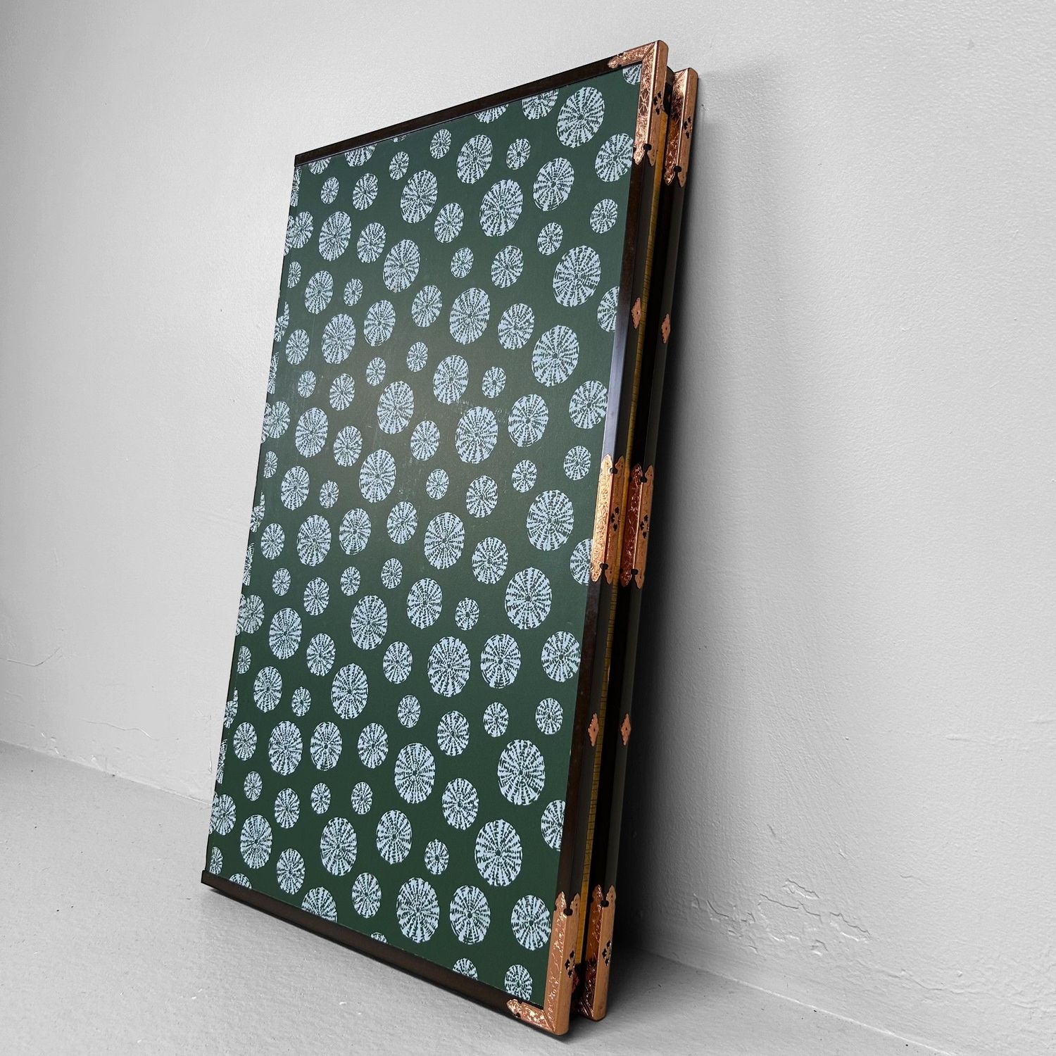 Small Japanese Byōbu Folding Screen – Gold-Colored, 1960s–70s