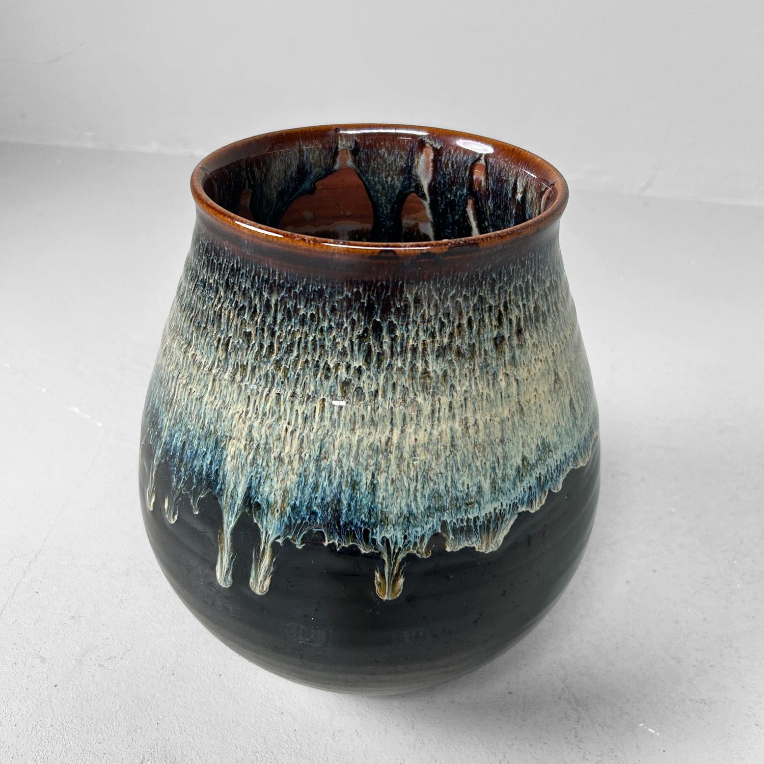 Unique Japanese Ikebana Flower Vase, Koishiwara-yaki, 1970s Unique Japanese Ikebana Flower Vase, Koishiwara-yaki, 1970s
