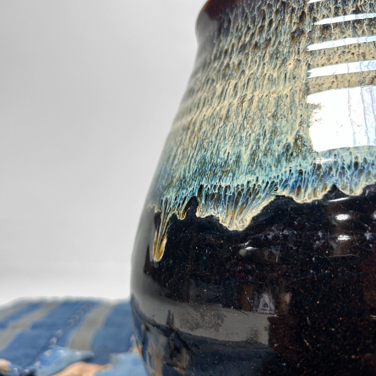 Unique Japanese Ikebana Flower Vase, Koishiwara-yaki, 1970s Unique Japanese Ikebana Flower Vase, Koishiwara-yaki, 1970s