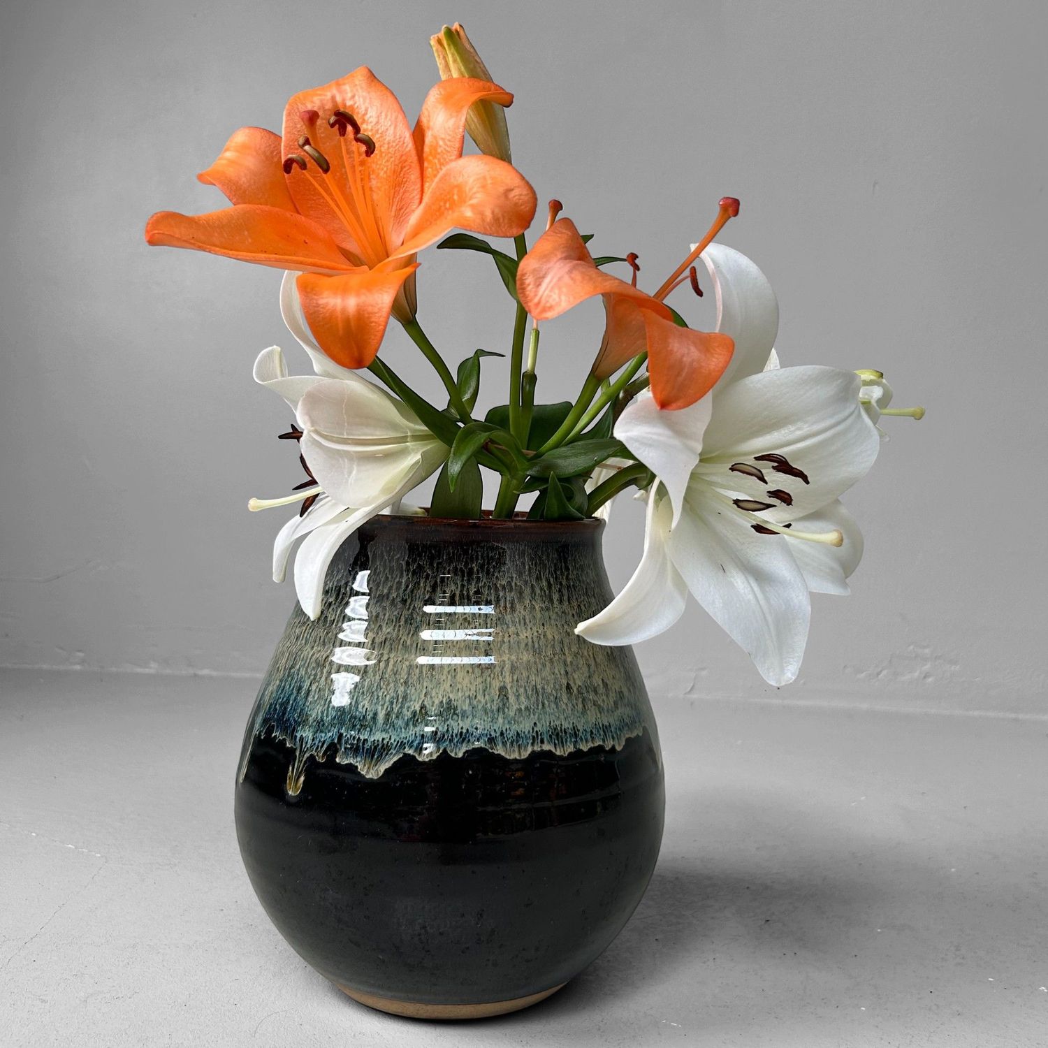 Unique Japanese Ikebana Flower Vase, Koishiwara-yaki, 1970s Unique Japanese Ikebana Flower Vase, Koishiwara-yaki, 1970s