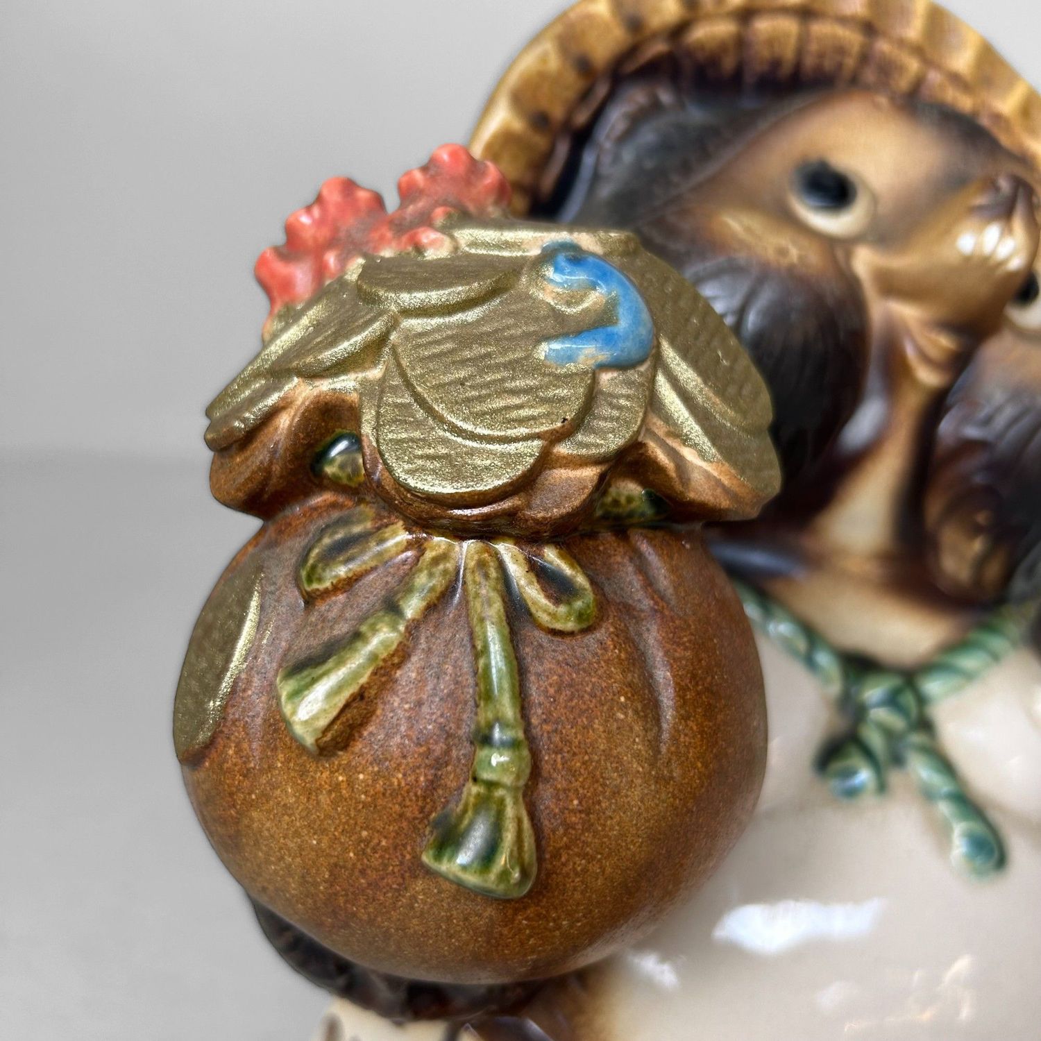 Vintage Tanuki Beeld – Japanse  Geluksbrenger met Geldbuidel, 1980