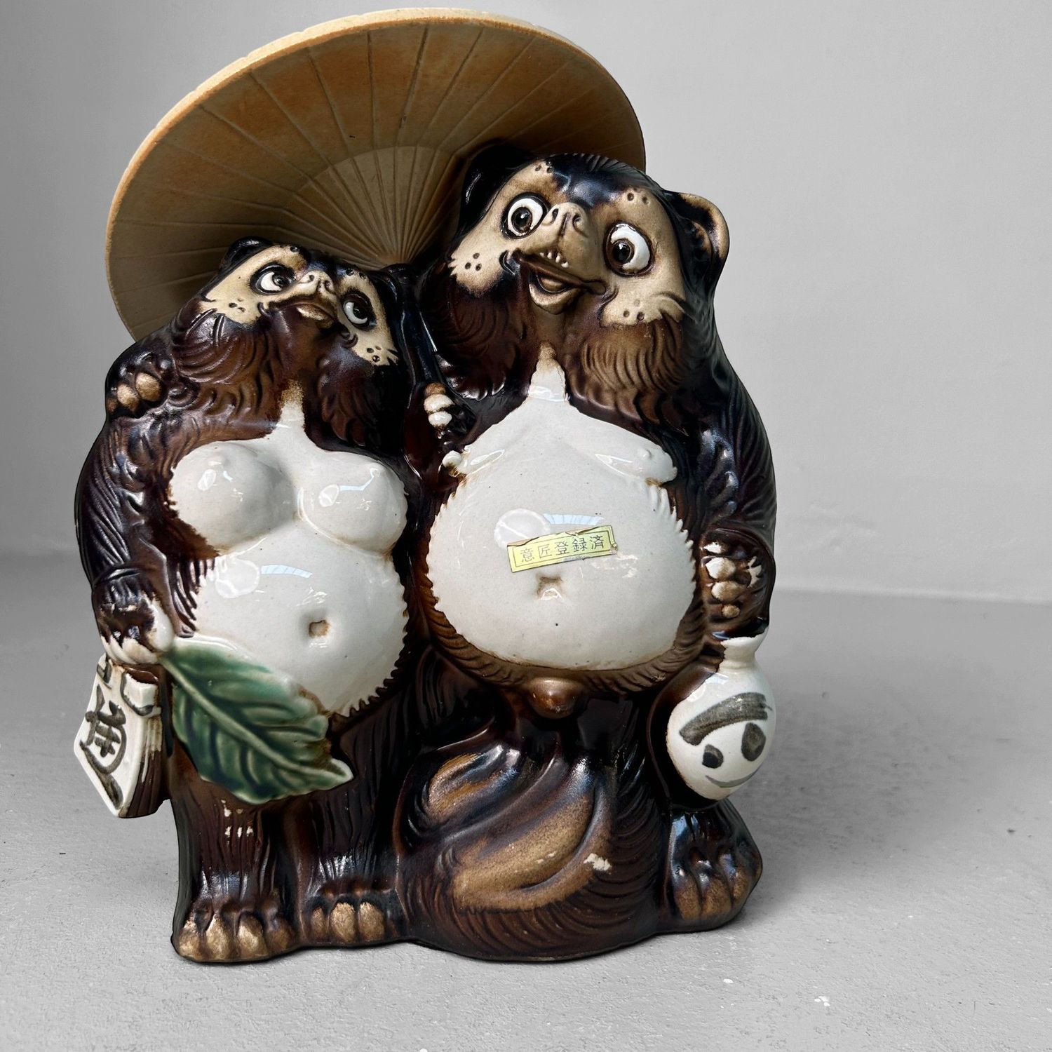 Verliefd Tanuki Koppel – Shigaraki Keramiek – Japan, Jaren 80