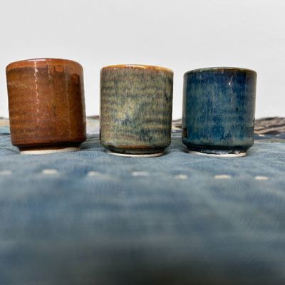 Set van 3 Vintage Yunomi, Japanse Theekopjes, Aizu Ryōryō-yaki, 1970.